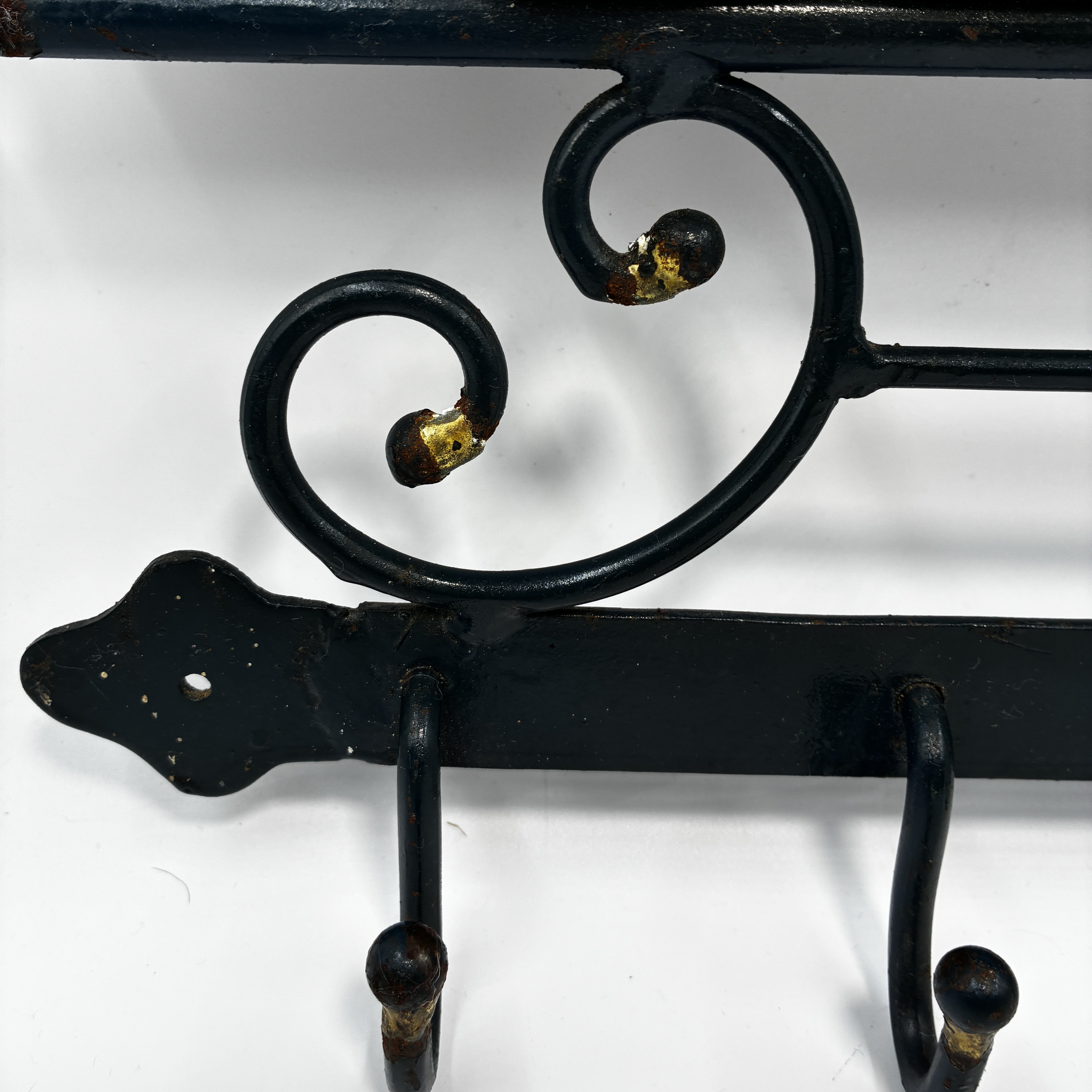 Voir photo 7 de Porte‑manteau décoratif cottage vintage Porte‑manteau décoratif cottage vintage État correct reconditionné photo 7