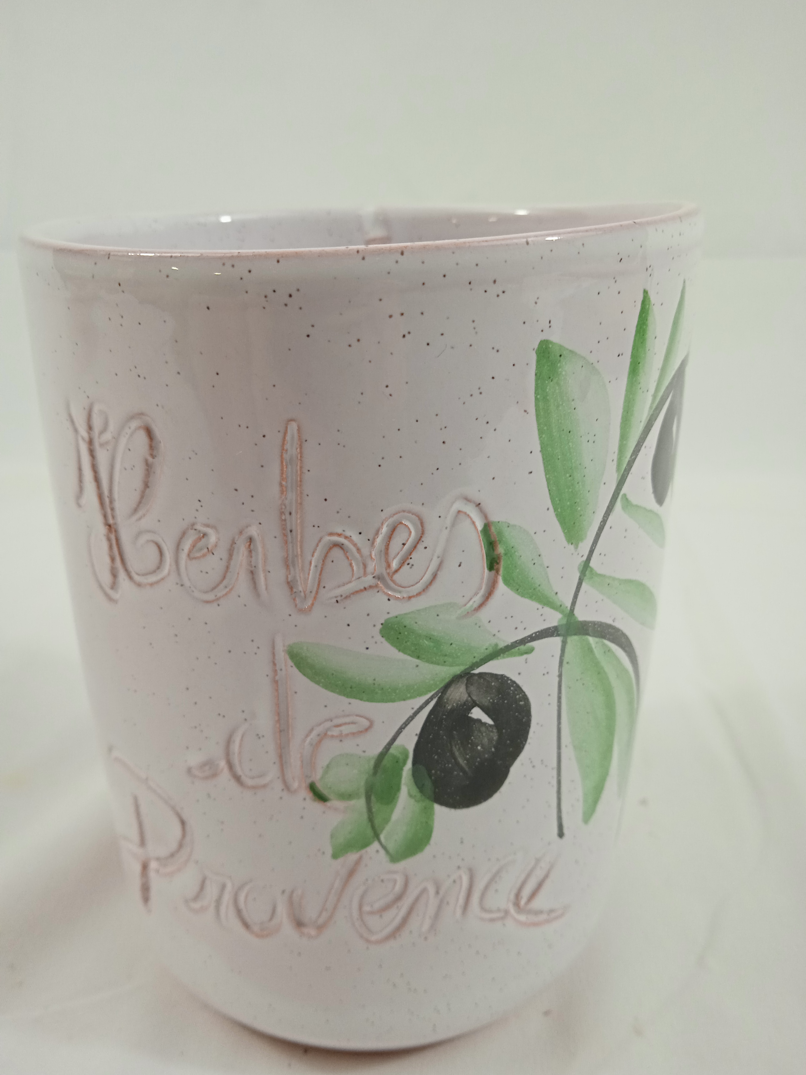 Pot à Herbes de Provence - Vallauris Très bon état - 10,00 € Pot à Herbes de Provence - Vallauris Très bon état reconditionné disponible sur Label Emmaüs