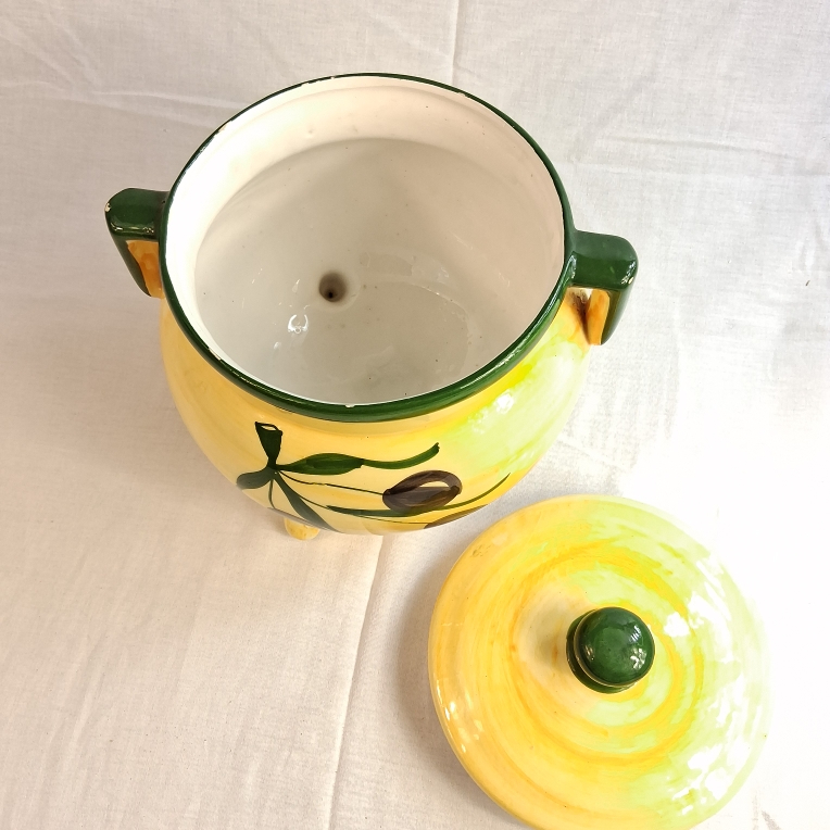 Voir photo 2 de POT de cuisine en céramique jaune pour ustensiles ou autre. POT de cuisine en céramique jaune pour ustensiles ou autre. Bon état reconditionné photo 2