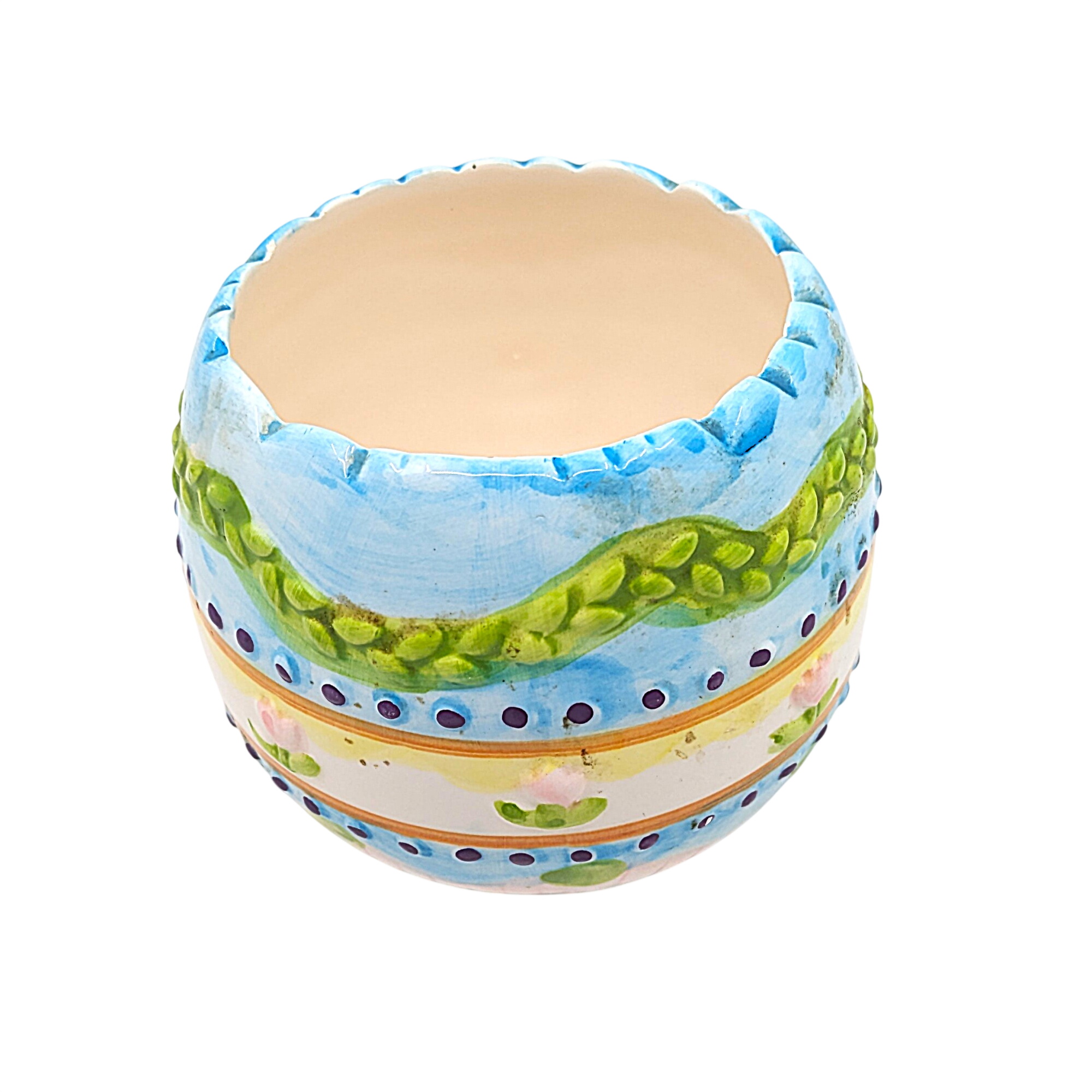 Pot en céramique décor peint main motifs floraux Très bon état - 12,00 € Pot en céramique décor peint main motifs floraux Très bon état reconditionné disponible sur Label Emmaüs