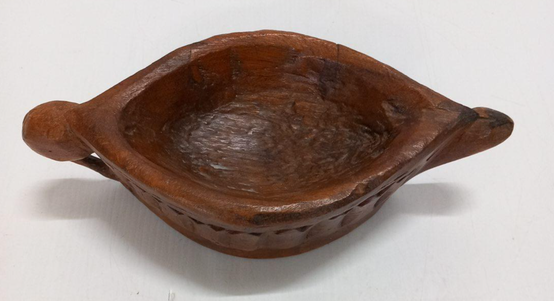 Voir photo 4 de Pot Médicinal Broyeur tribal style indien en Bois Pot Médicinal Broyeur tribal style indien en Bois Bon état reconditionné photo 4