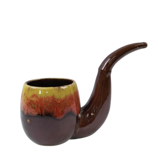 Acheter Pot " Vallauris" en forme de pipe État correct - 10,00 € Pot " Vallauris" en forme de pipe État correct reconditionné disponible sur Label Emmaüs