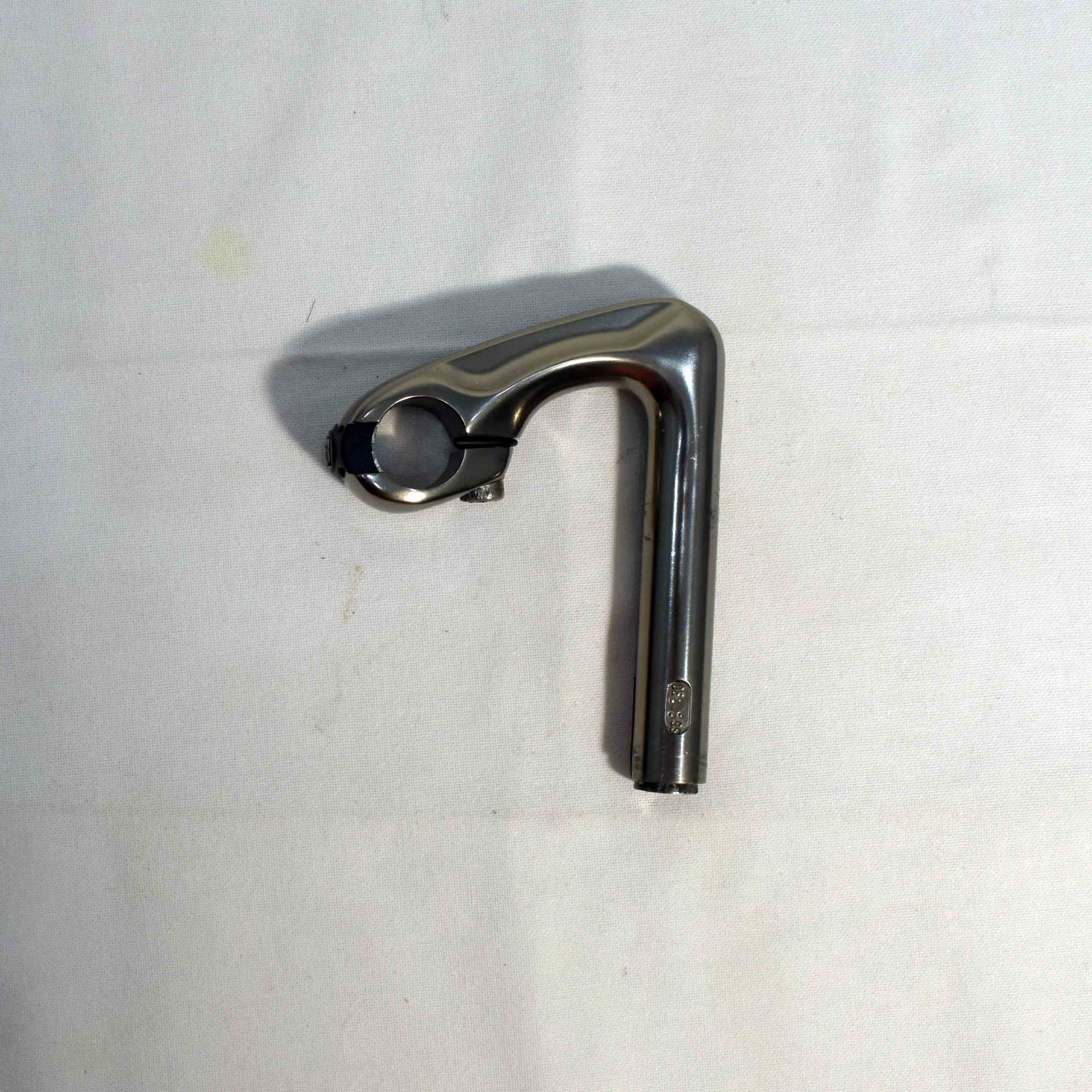 Potence à Plongeur - 3ttt® - SG 90 mm Bon état - 27,00 € Potence à Plongeur - 3ttt® - SG 90 mm Bon état reconditionné disponible sur Label Emmaüs