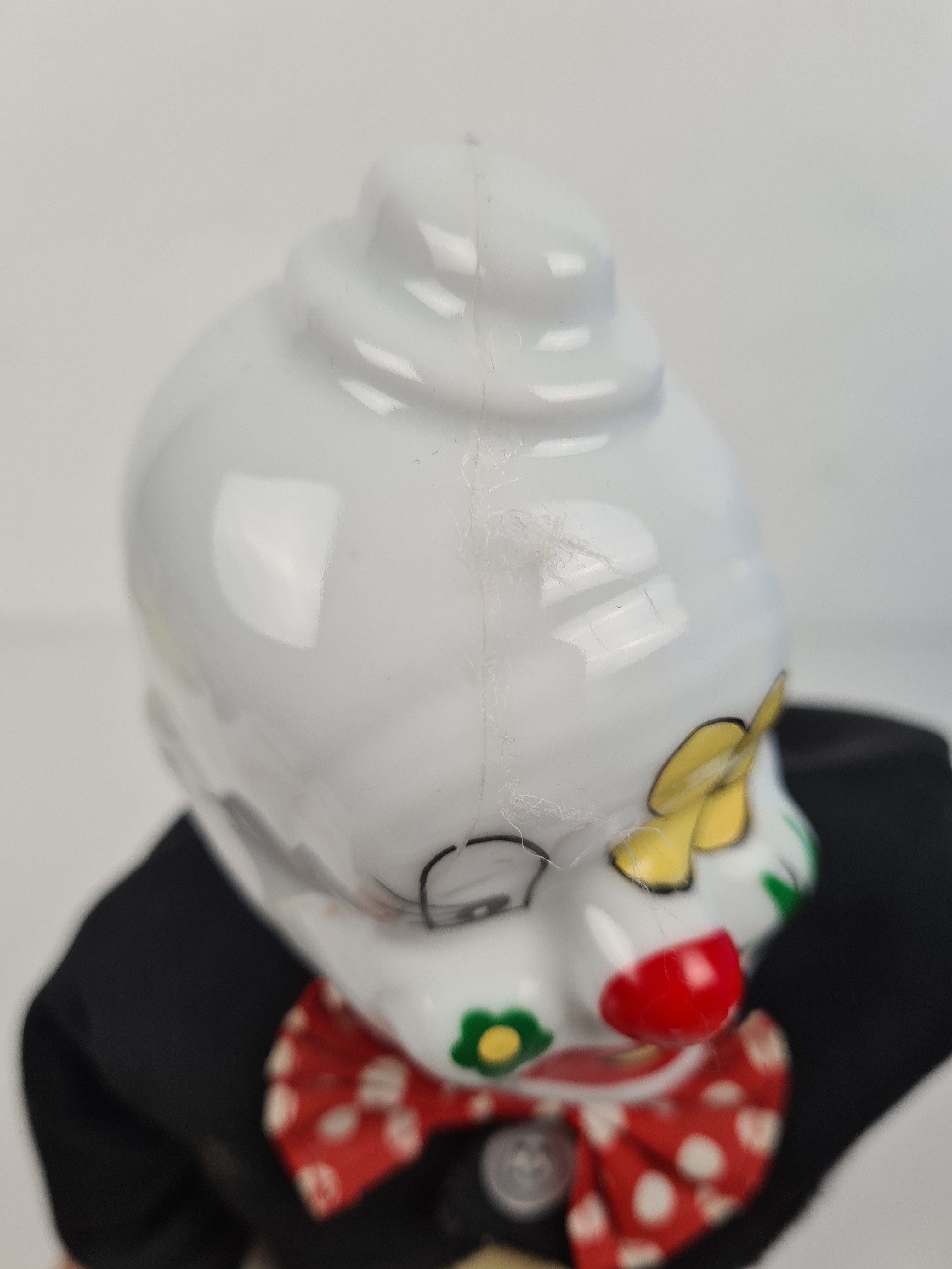 Voir photo 8 de Poupée Ancienne - Clown vintage musical de collection en porcelaine peinte à la main - 33 cm Poupée Ancienne - Clown vintage musical de collection en porcelaine peinte à la main - 33 cm État correct reconditionné photo 8