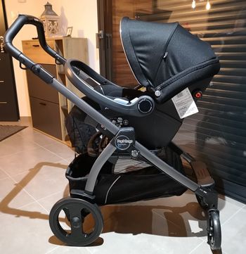Poussette PEG PEREGO Très bon état - alternatives disponibles sur Dero Poussette PEG PEREGO Très bon état reconditionné (offre indisponible)