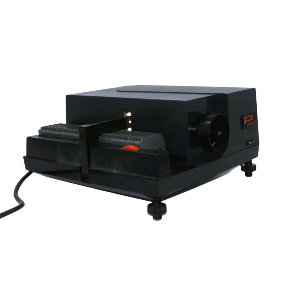 Acheter Projecteur de diapositives Prestinox 724 A État correct - 15,00 € Projecteur de diapositives Prestinox 724 A État correct reconditionné disponible sur Label Emmaüs