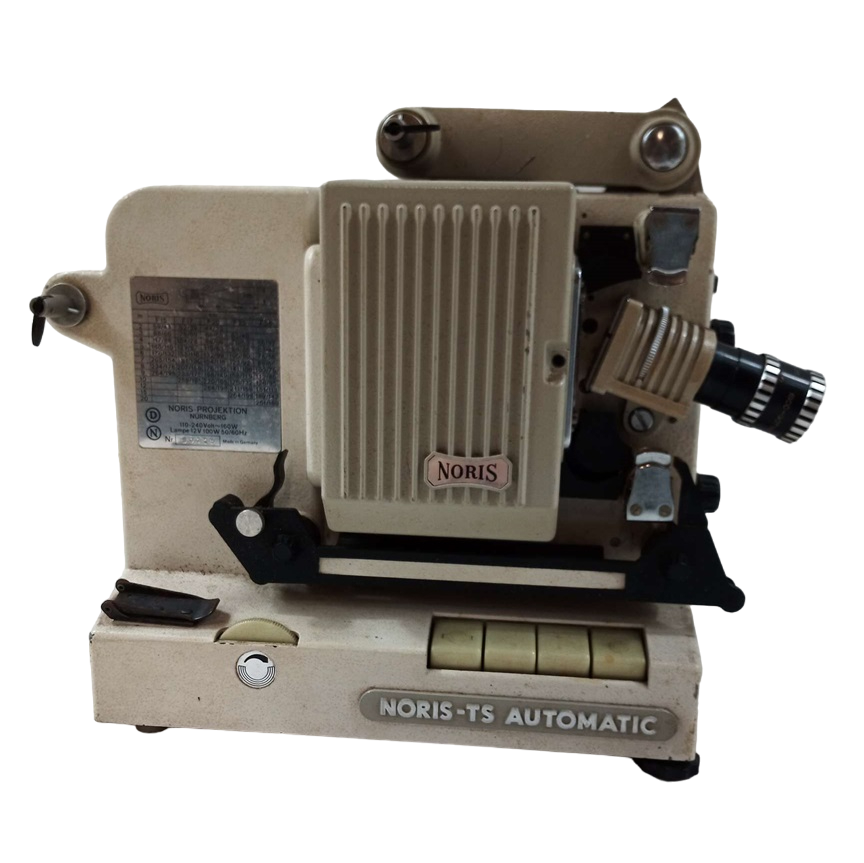 Projecteur de film Noris vintage années 70 pour collection État correct - 15,00 € Projecteur de film Noris vintage années 70 pour collection État correct reconditionné disponible sur Label Emmaüs