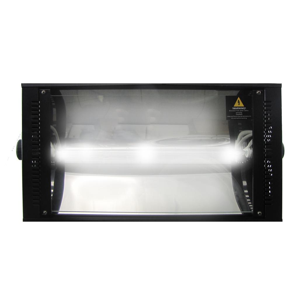 Voir photo 2 de Projecteur Karma STROBE1500W | Dero Projecteur Karma STROBE1500W Reconditionné Karma reconditionné photo 2 | Dero