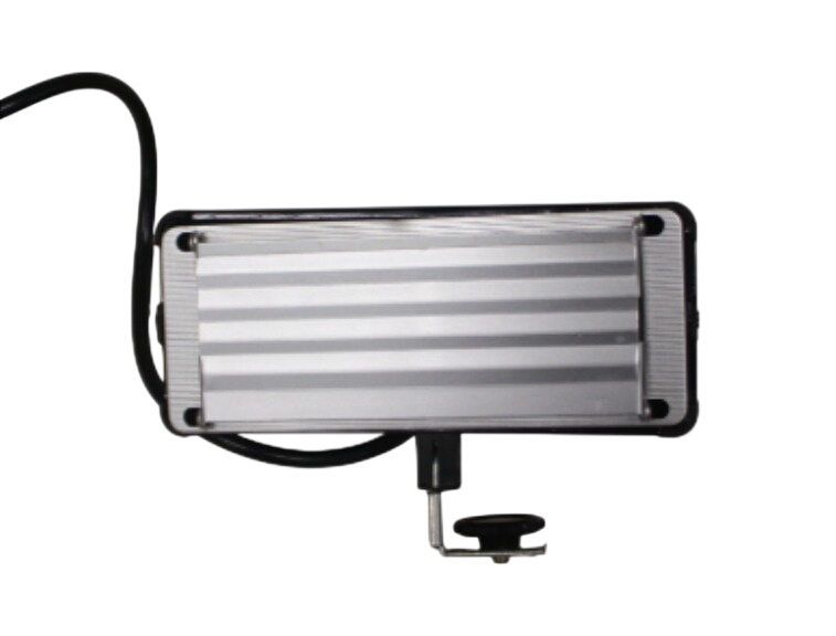 Projecteur photo portable Très bon état - 10,00 € Projecteur photo portable Très bon état reconditionné disponible sur Label Emmaüs