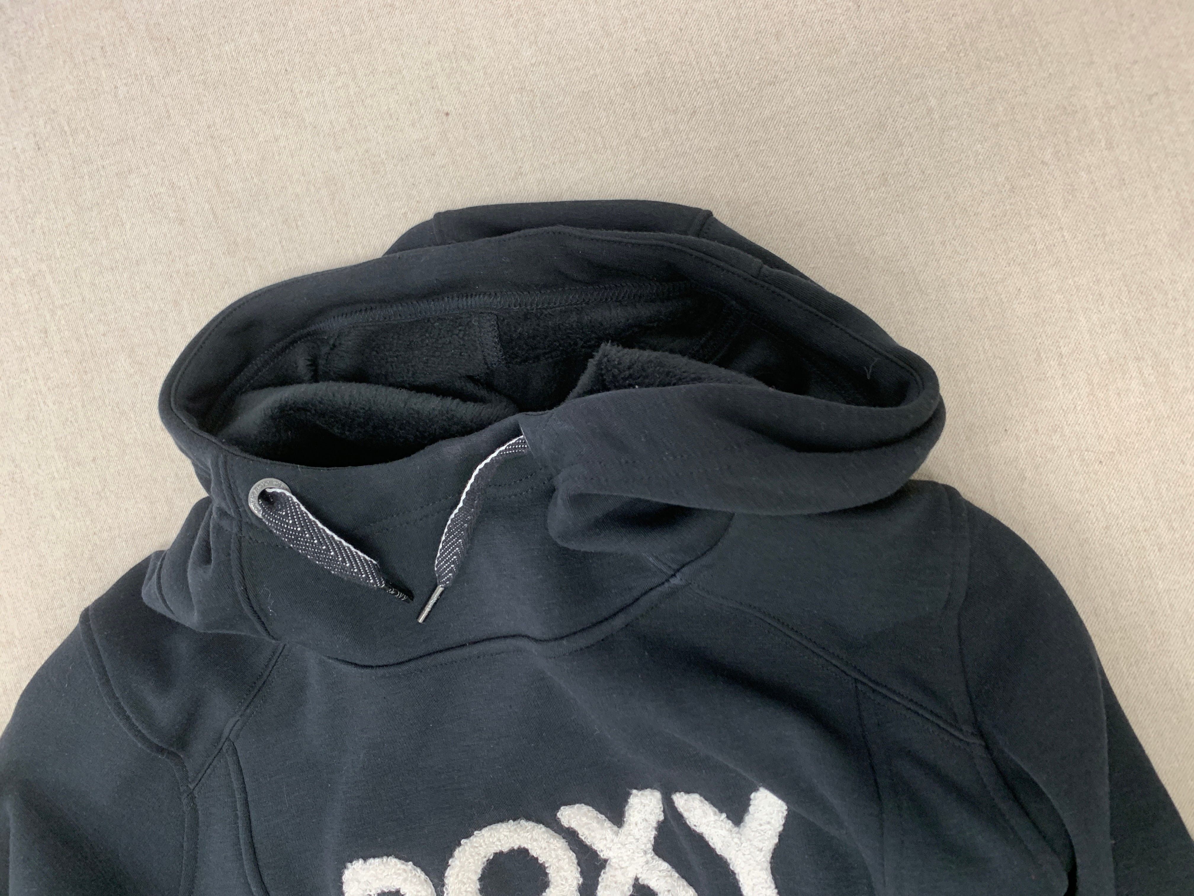 Voir photo 3 de Pull à capuche Roxy T.38 - vêtements femmes Pull à capuche Roxy T.38 - vêtements femmes Très bon état reconditionné photo 3