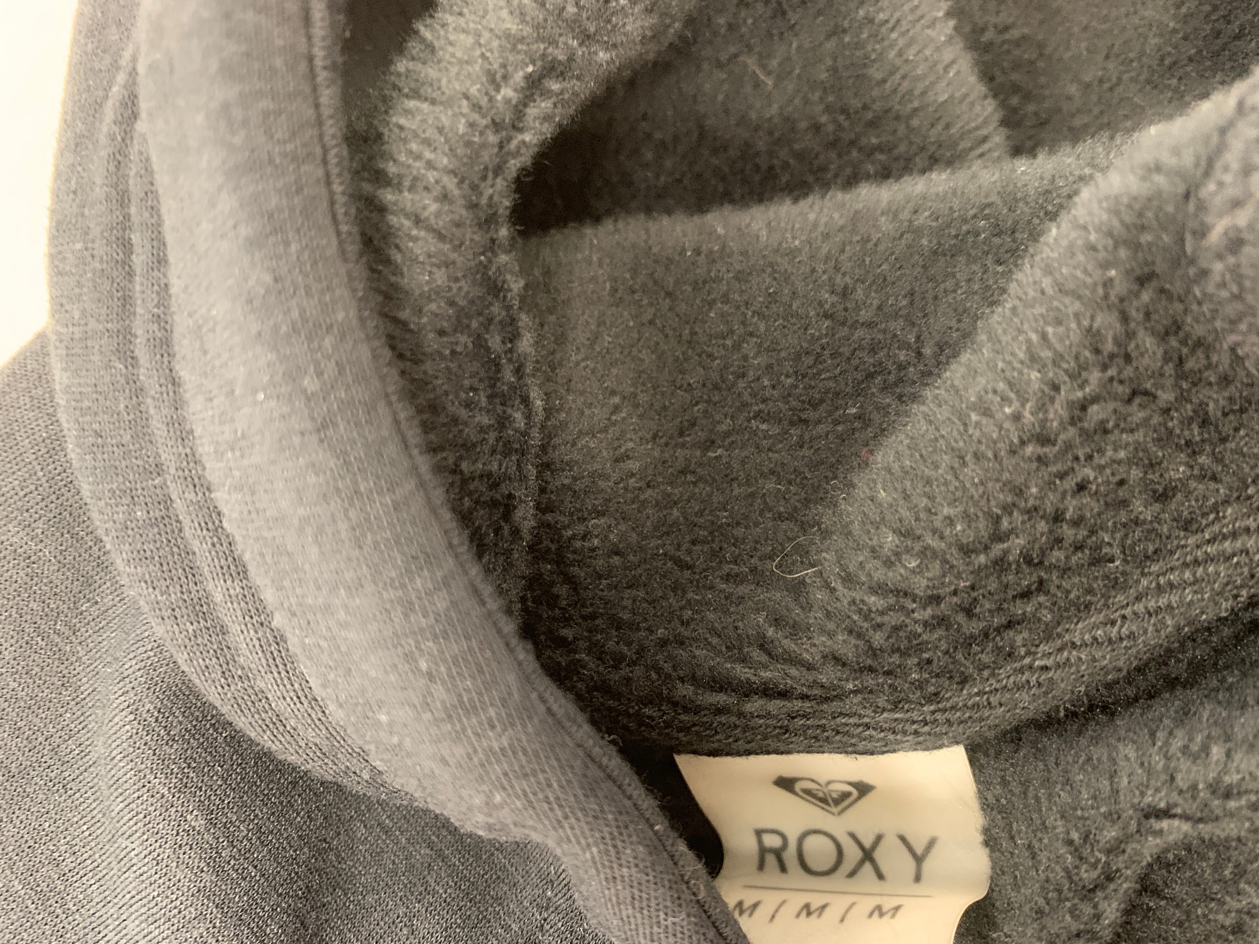 Voir photo 9 de Pull à capuche Roxy T.38 - vêtements femmes Pull à capuche Roxy T.38 - vêtements femmes Très bon état reconditionné photo 9