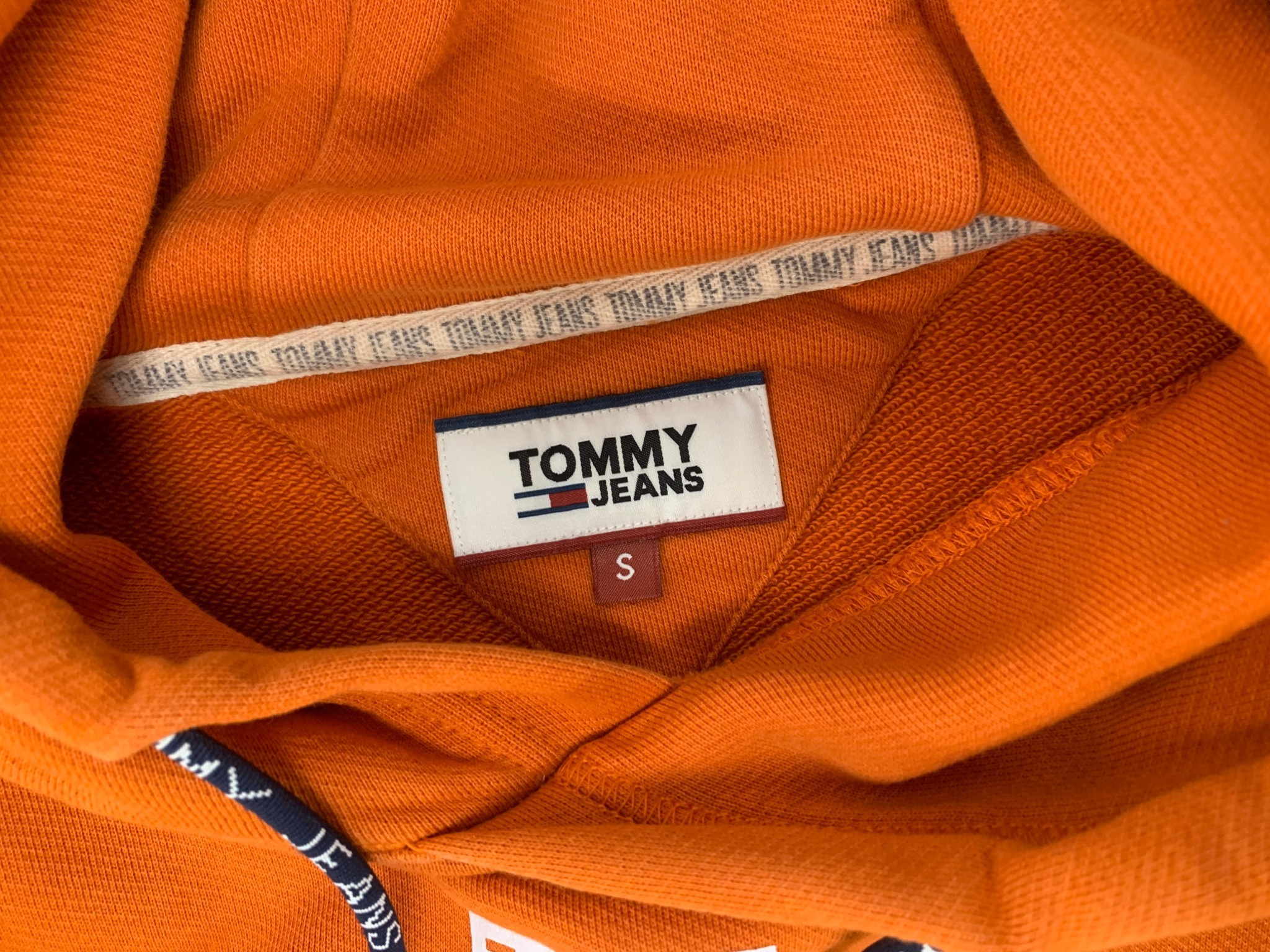 Voir photo 5 de Pull à capuche Tommy Jeans T.36 - vêtements hommes Pull à capuche Tommy Jeans T.36 - vêtements hommes Très bon état reconditionné photo 5