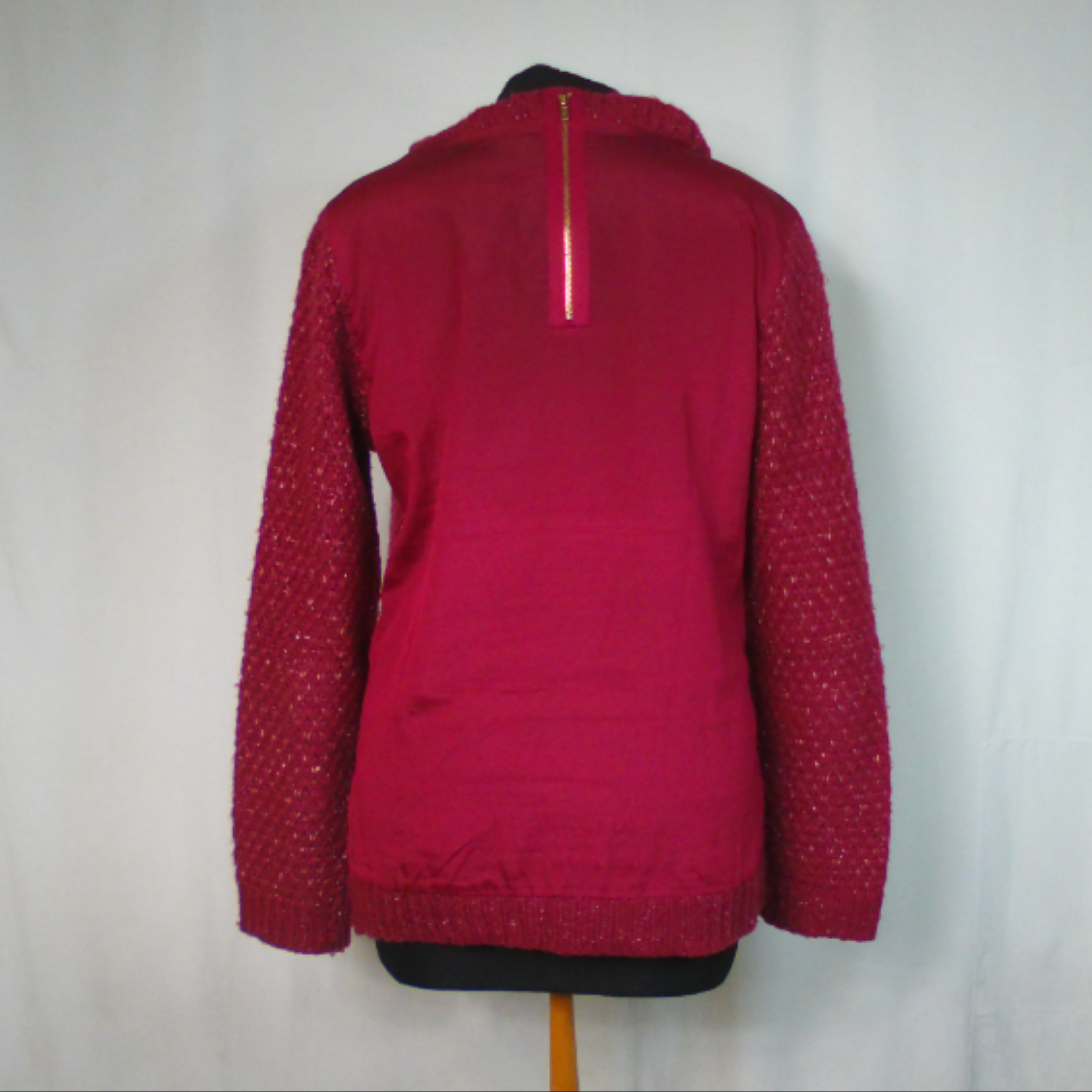 Voir photo 2 de Pull BEST MONTAIN, bordeaux, taille M Pull BEST MONTAIN, bordeaux, taille M Très bon état reconditionné photo 2