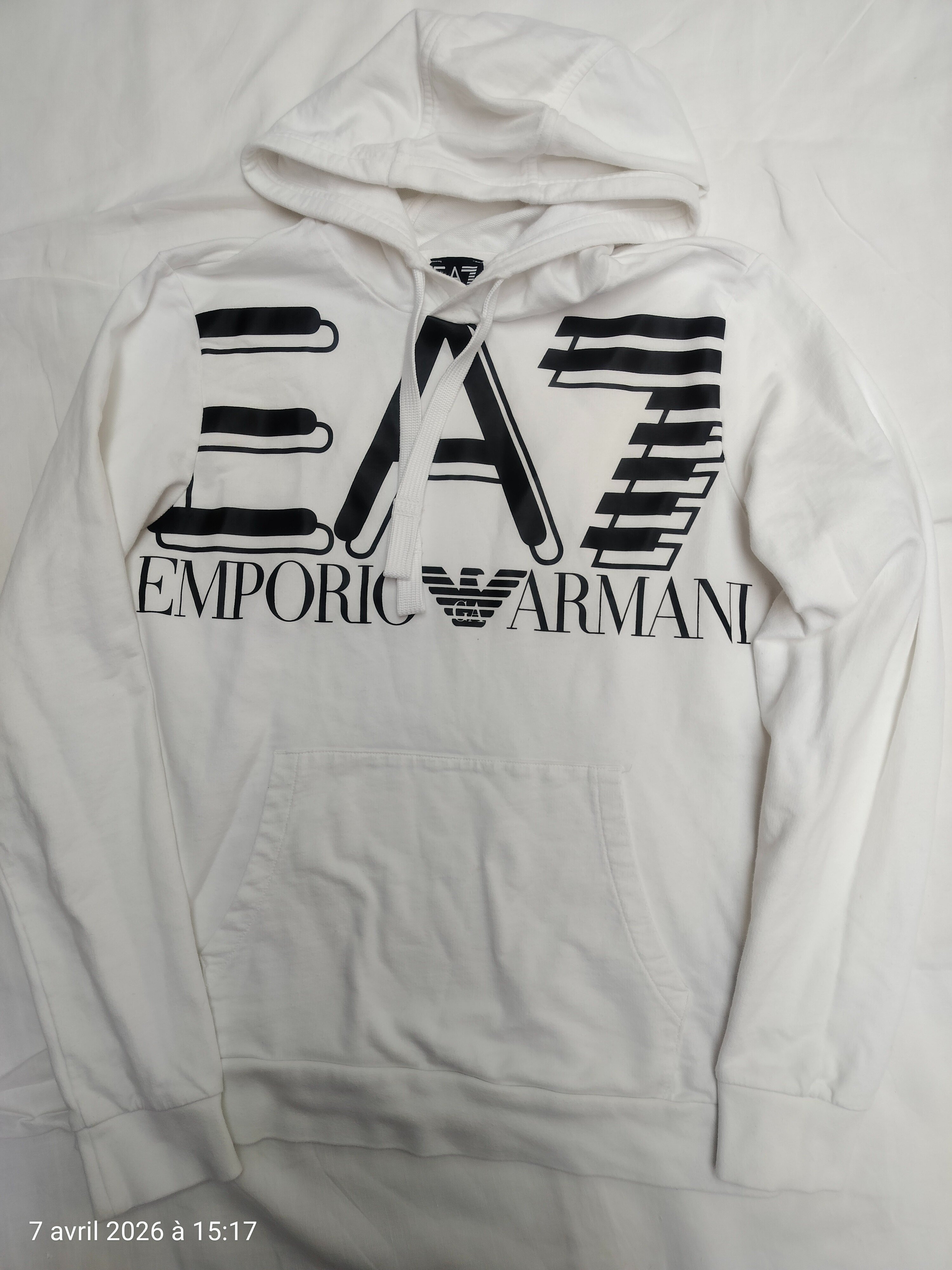 Voir photo 6 de Pull Blanc Emporio Armani EA7 pour homme Logo Series en coton brossé avec capuche T-S Pull Blanc Emporio Armani EA7 pour homme Logo Series en coton brossé avec capuche T-S Bon état reconditionné photo 6