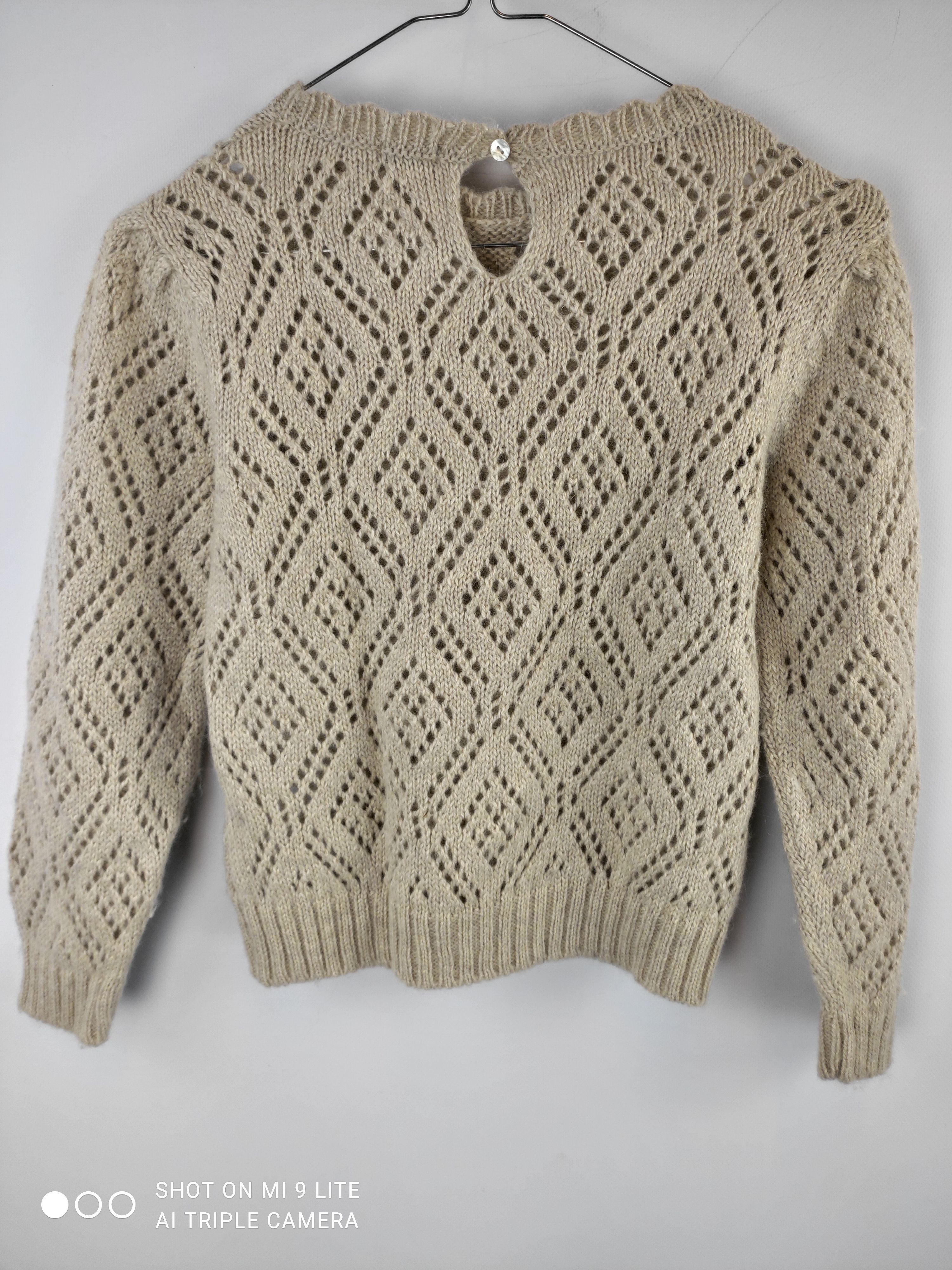 Voir photo 3 de Pull en maille ajourée losanges écru mohair et laine TOCOTO VINTAGE - 10 ans Pull en maille ajourée losanges écru mohair et laine TOCOTO VINTAGE - 10 ans Très bon état reconditionné photo 3