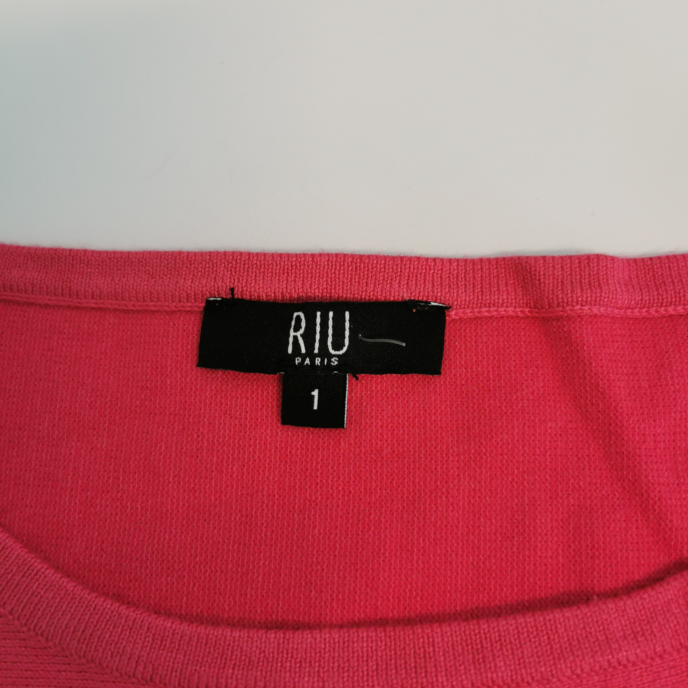 Voir photo 5 de Pull en maille RIU 36 rose Pull en maille RIU 36 rose Très bon état reconditionné photo 5