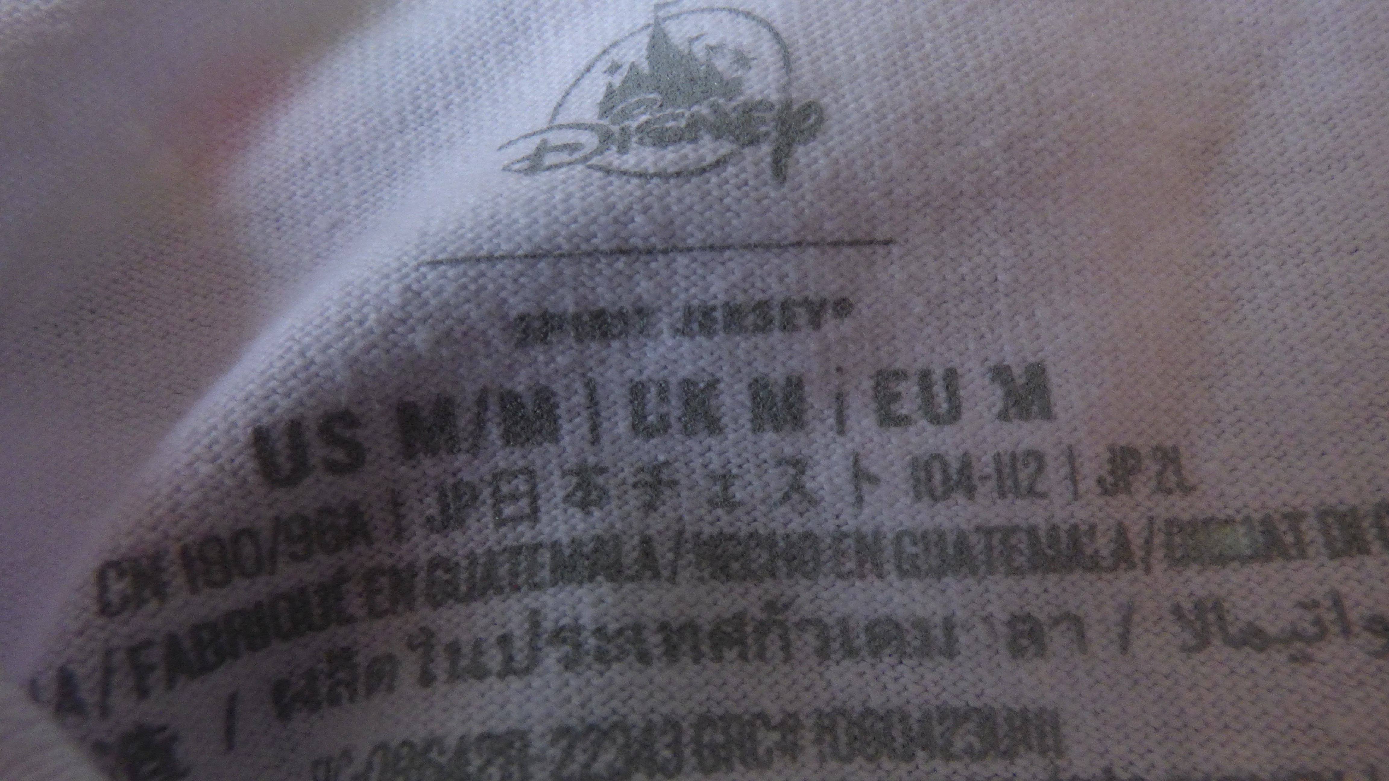 Voir photo 5 de PULL "ENCANTO" DISNEY TAILLE M NEUF PULL "ENCANTO" DISNEY TAILLE M NEUF Parfait état reconditionné photo 5