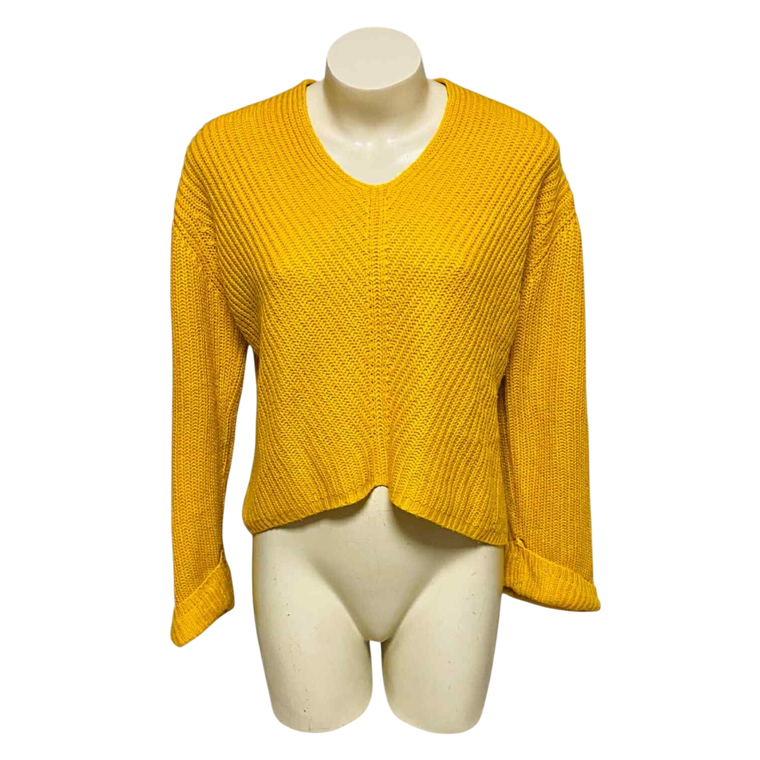 Acheter Pull femme à manches longues - Mango - S Très bon état - 10,00 € Pull femme à manches longues - Mango - S Très bon état reconditionné disponible sur Label Emmaüs