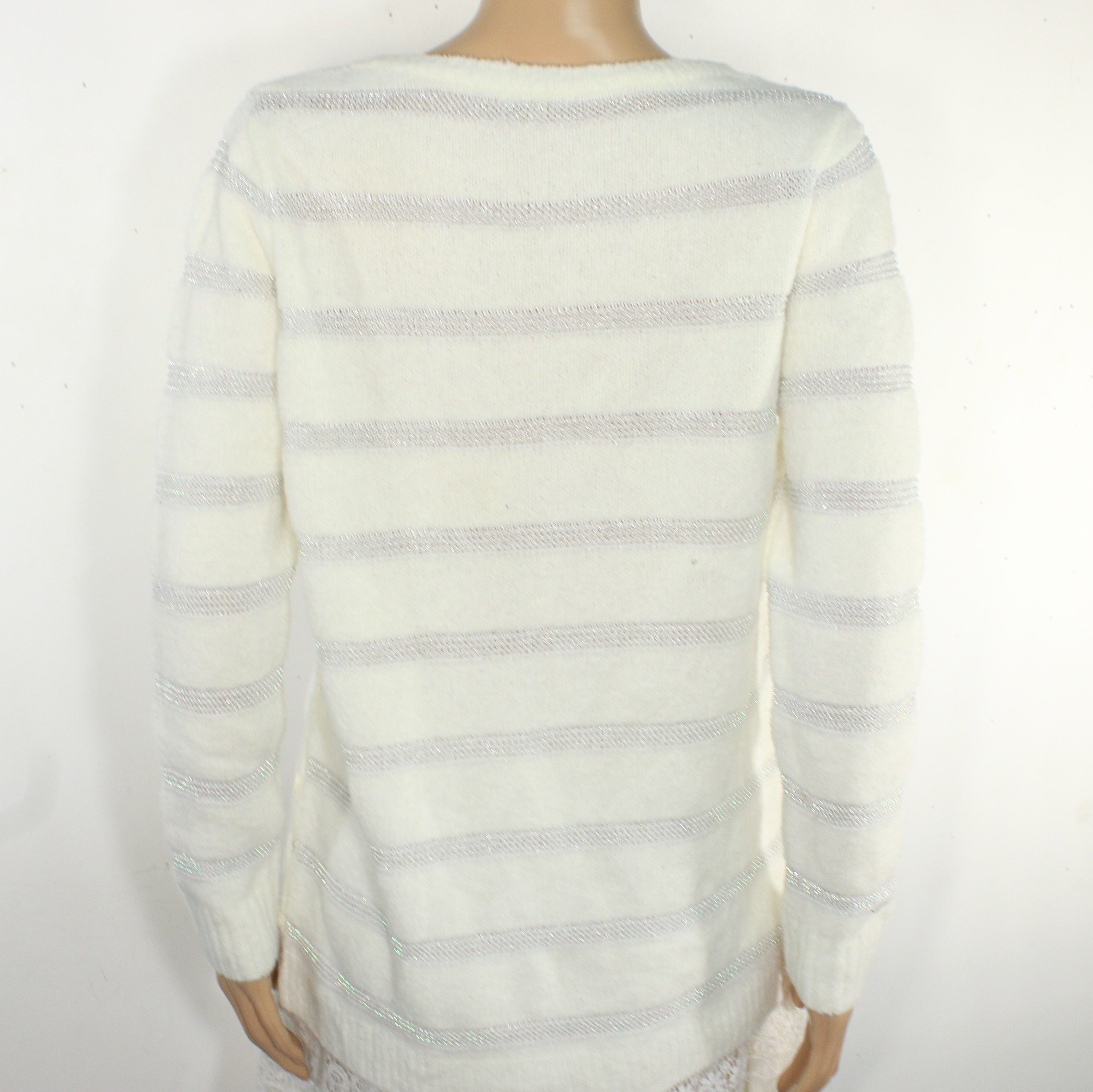 Voir photo 2 de Pull Femme En Maille Blanc Argenté GRAIN DE MALICE Taille M Pull Femme En Maille Blanc Argenté GRAIN DE MALICE Taille M Bon état reconditionné photo 2