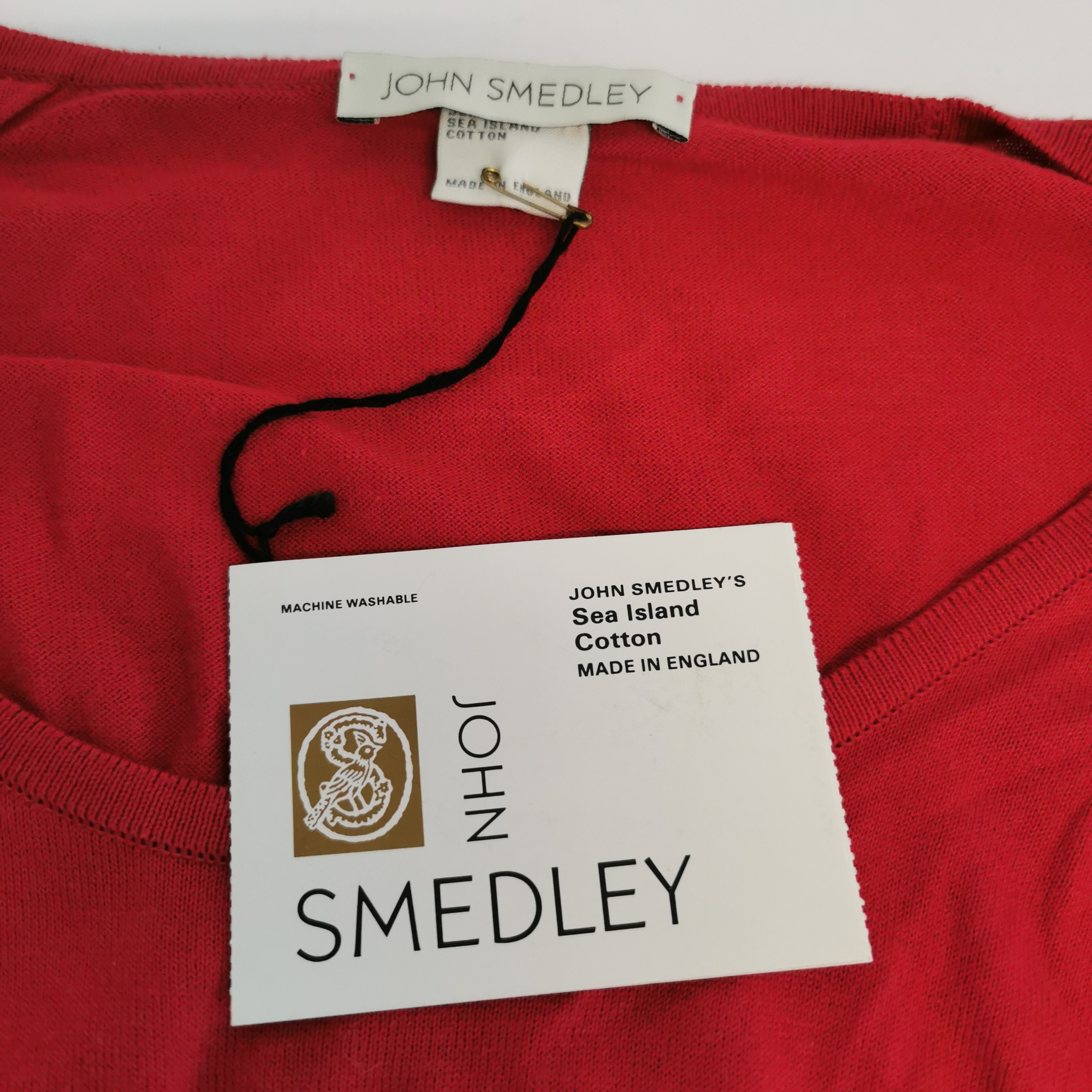 Voir photo 4 de Pull John Smelday XL Rouge (100% coton) Pull John Smelday XL Rouge (100% coton) Parfait état reconditionné photo 4