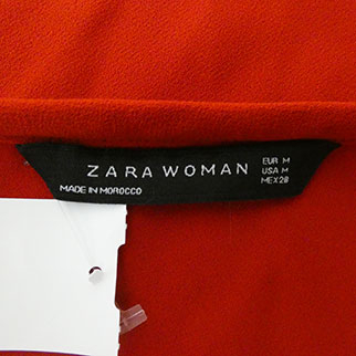 Voir photo 4 de Pull léger rouge à manches larges - Femme - Zara - Taille M Pull léger rouge à manches larges - Femme - Zara - Taille M Bon état reconditionné photo 4