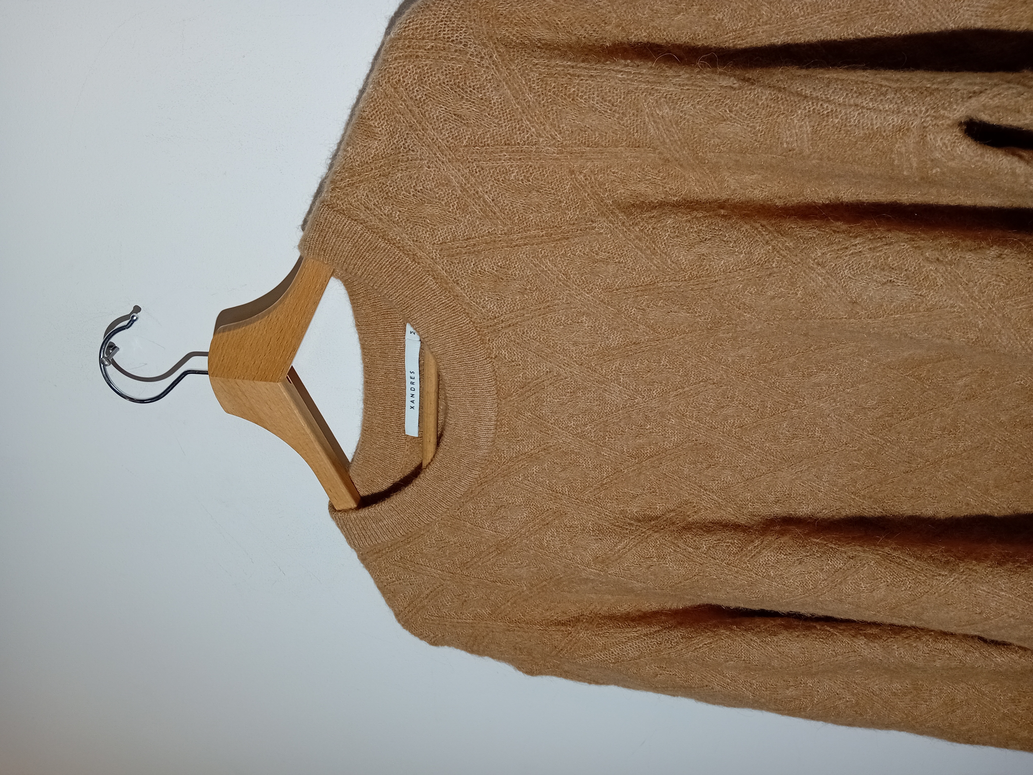 Voir photo 3 de Pull Xandres Marron Camel Taille M (T4624) Pull Xandres Marron Camel Taille M (T4624) Très bon état reconditionné photo 3