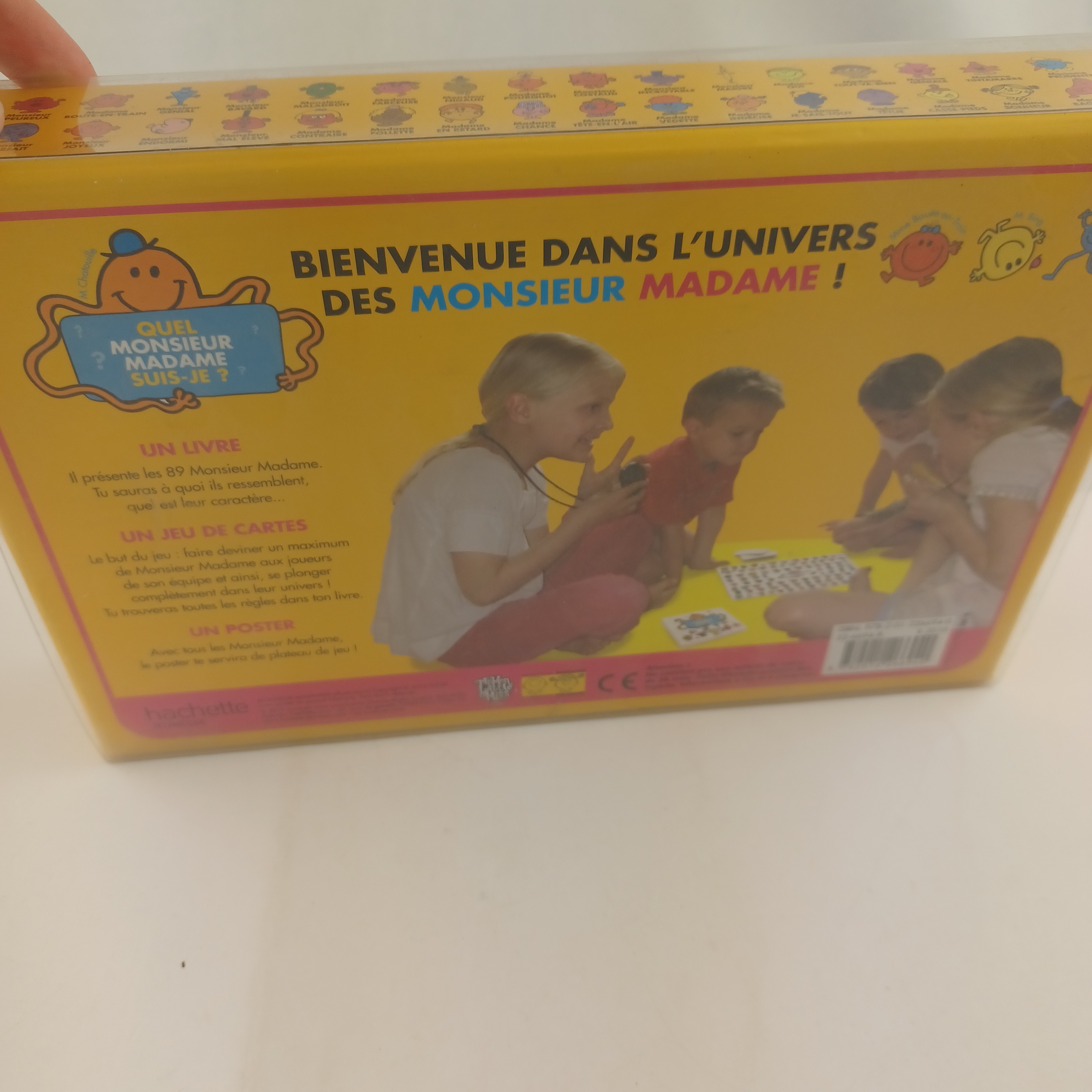 Voir photo 2 de Quel monsieur madame suis-je ? Le jeu de carte, dans son coffret Quel monsieur madame suis-je ? Le jeu de carte, dans son coffret Bon état reconditionné photo 2