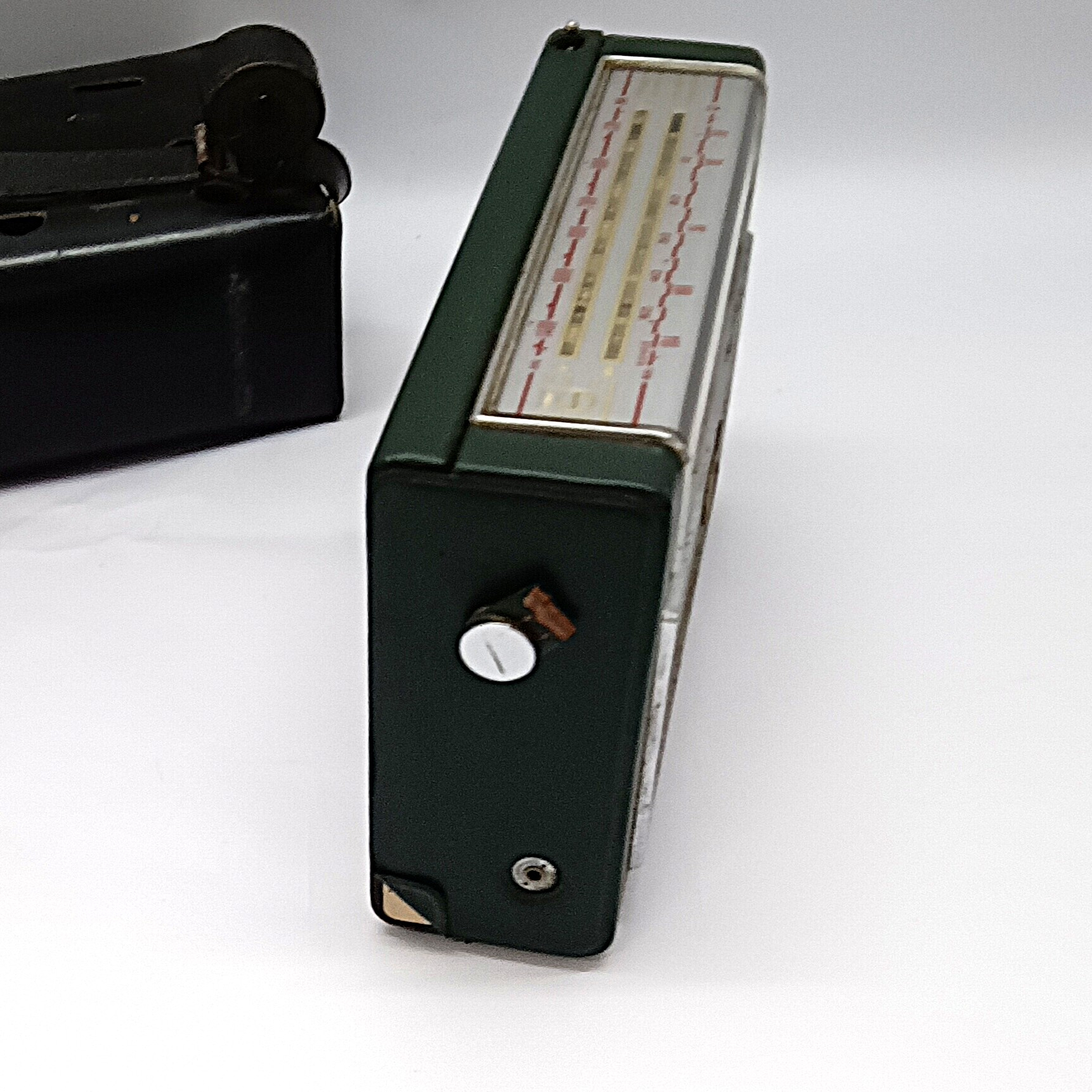 Voir photo 10 de Radio Philips Babette 26 x 7,5 x 16 cm en l'état Radio Philips Babette 26 x 7,5 x 16 cm en l'état État correct reconditionné photo 10