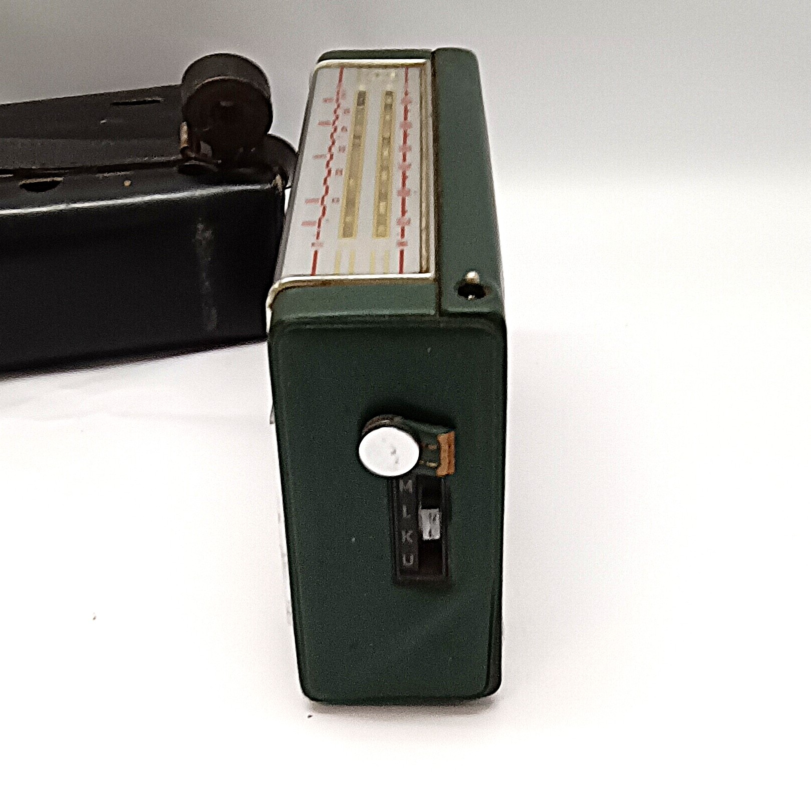 Voir photo 7 de Radio Philips Babette 26 x 7,5 x 16 cm en l'état Radio Philips Babette 26 x 7,5 x 16 cm en l'état État correct reconditionné photo 7