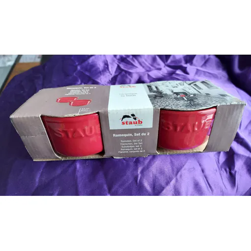 Ramequins Staub Céramique Rouge Lot De Deux 5.5 Cm De Haut 9.5 Cm De Diamètre occasion reconditionné disponible sur Rakuten