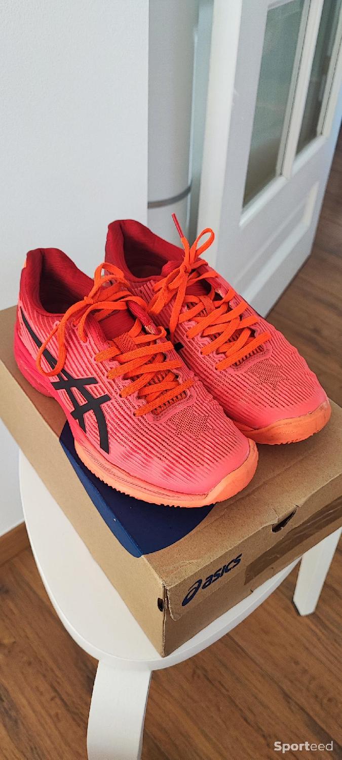 Rare! Chaussures tennis/padel haut de gamme ASICS Solution Speed FF1 Clay Tokyo – 38 (taille petit) Très bon état reconditionné disponible sur Sporteed