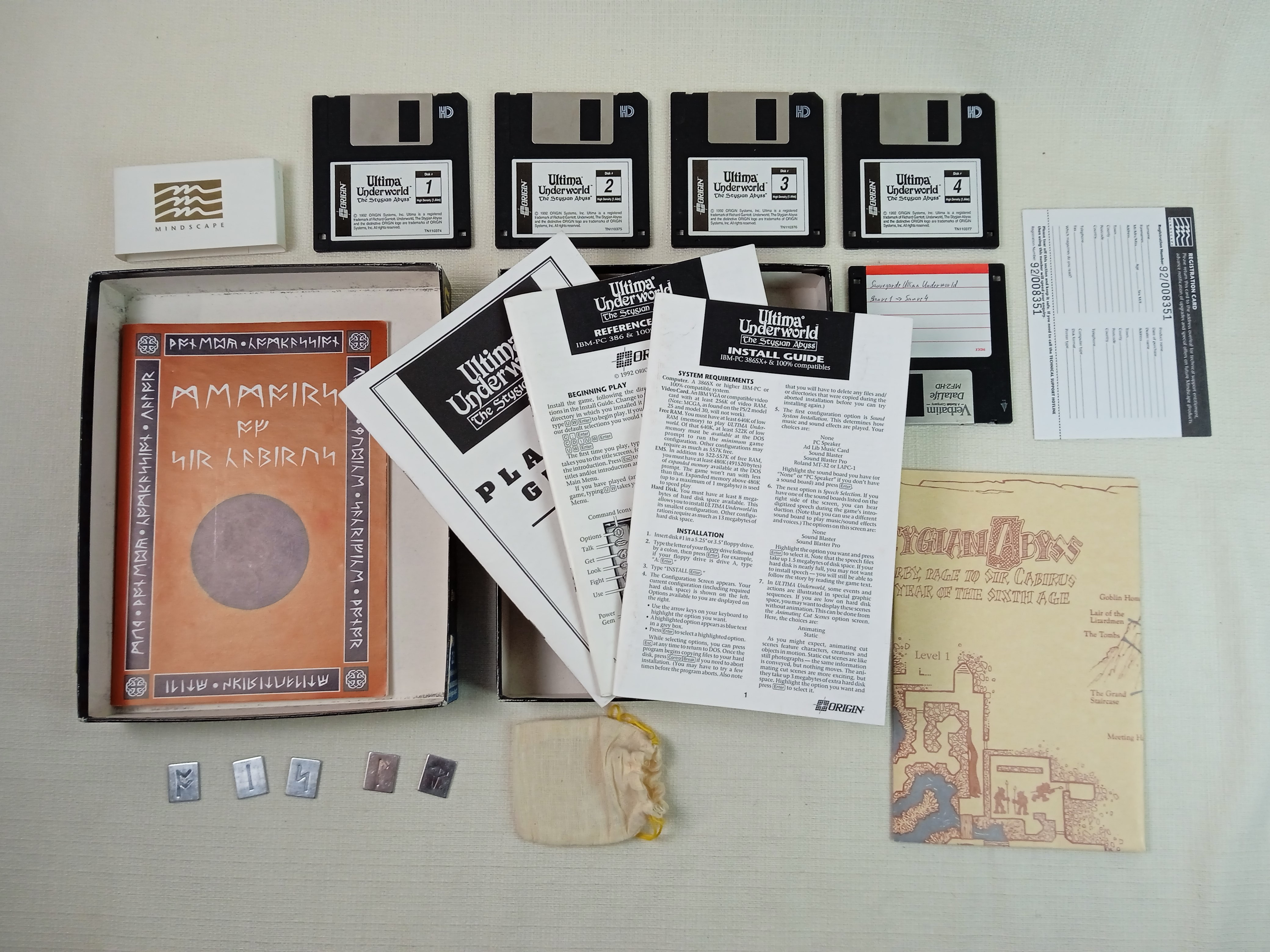 Voir photo 2 de *** RARE *** Jeu vidéo Ultima Underworld The Stugian Abyss - RPG - 1992 version 4 disquettes *** RARE *** *** RARE *** Jeu vidéo Ultima Underworld The Stugian Abyss - RPG - 1992 version 4 disquettes *** RARE *** Bon état reconditionné photo 2