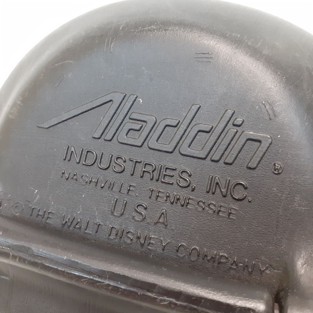 Voir photo 9 de Rare sac à main - Lunch box Mickey style Gucci - Aladdin Industries USA Rare sac à main - Lunch box Mickey style Gucci - Aladdin Industries USA reconditionné photo 9