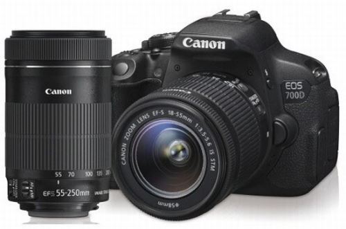 Reflex Canon EOS 700D Noir + Objectif EF-S 18-55 mm f/3.5-5.6 IS STM + Objectif EF-S 55-250 mm f/4-5.6 IS II État correct Canon reconditionné disponible sur Fnac