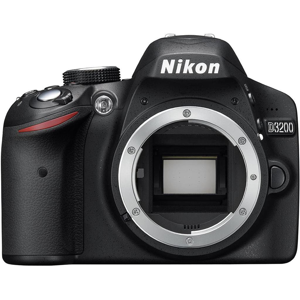 Reflex D3200 - Noir + Nikon Nikon AF-S DX 18-55mm f/3.5-5.6G VR f/3.5-5.6 Reconditionné Nikon reconditionné disponible sur Backmarket