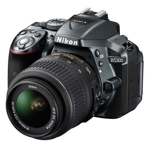Reflex D5300 - Gris + Nikon AF-P DX Nikkor 18-55mm f/3.5-5.6G VR f/3.5-5.6G Reconditionné - 496,00 € Reflex D5300 - Gris + Nikon AF-P DX Nikkor 18-55mm f/3.5-5.6G VR f/3.5-5.6G Reconditionné Nikon reconditionné disponible sur Backmarket