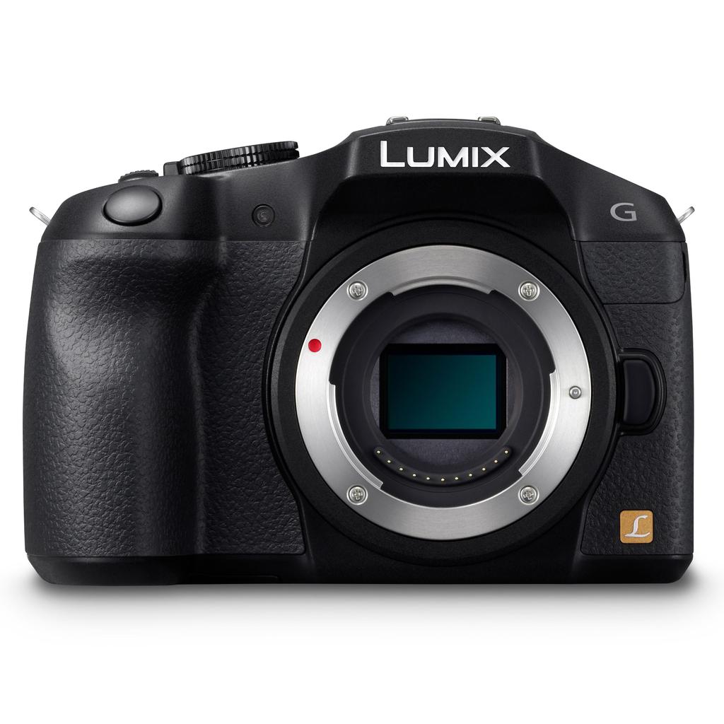Reflex - Panasonic Lumix DMC-G6 - Noir + Objectif Panasonic Lumix G Vario 4-42mm f/3.5-5.6 lens + Panasonic Lumix G Vario 45-150mm f/4.0-5.6 ASPH. Reconditionné Panasonic reconditionné disponible sur Backmarket