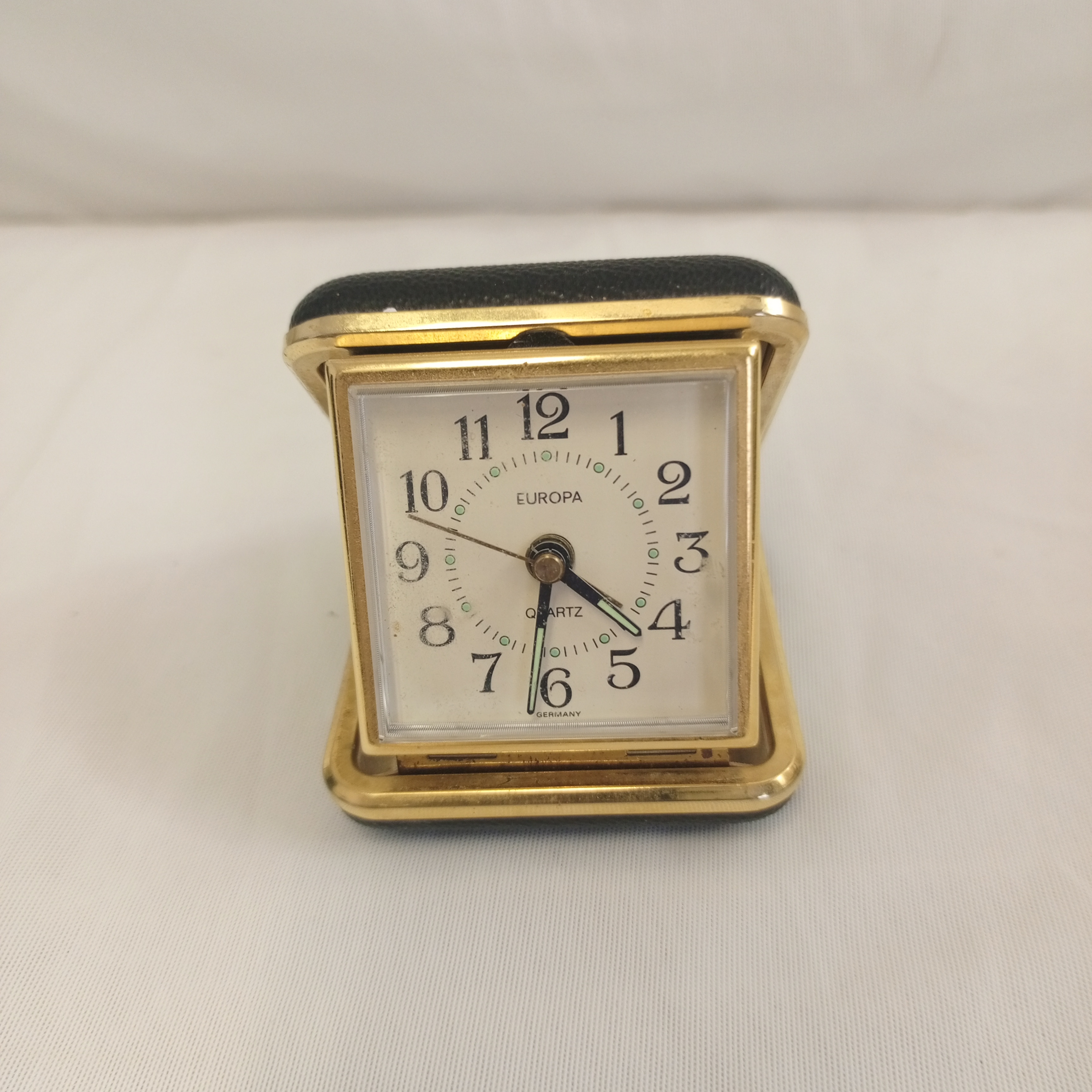 Voir photo 4 de Réveil de voyage vintage EUROPA Quartz Réveil de voyage vintage EUROPA Quartz reconditionné photo 4