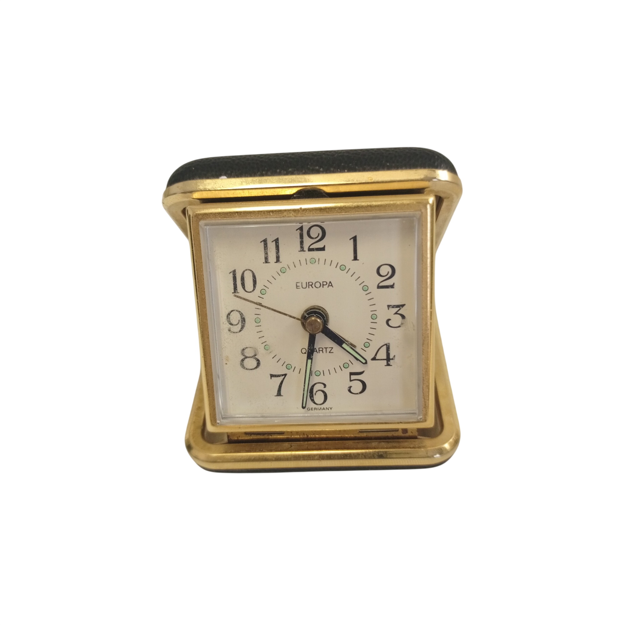 Réveil de voyage vintage EUROPA Quartz - 15,00 € Réveil de voyage vintage EUROPA Quartz reconditionné disponible sur Label Emmaüs