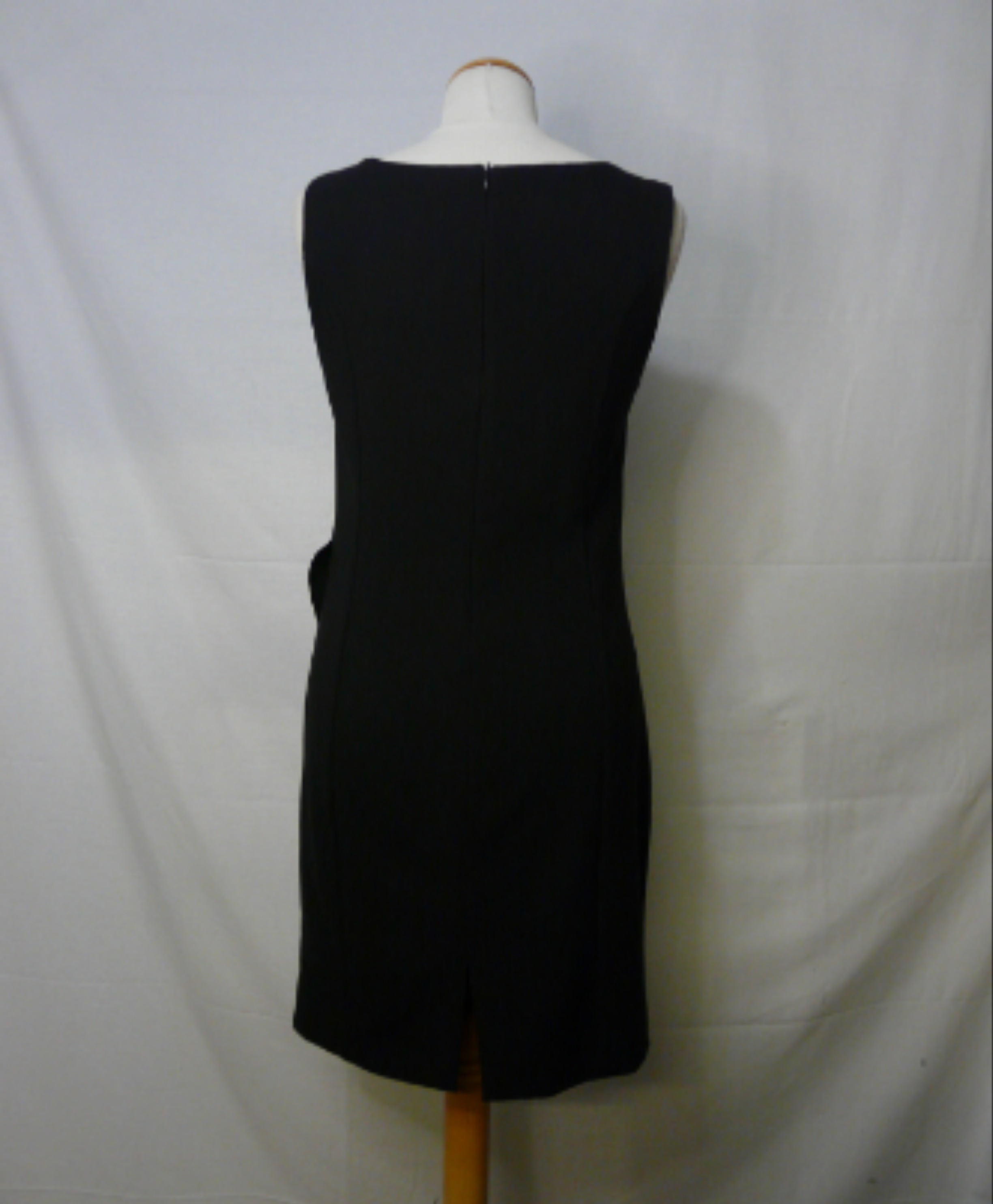 Voir photo 2 de RF243 - Robe midi - Patrice Bréal - Taille 38 RF243 - Robe midi - Patrice Bréal - Taille 38 Bon état reconditionné photo 2