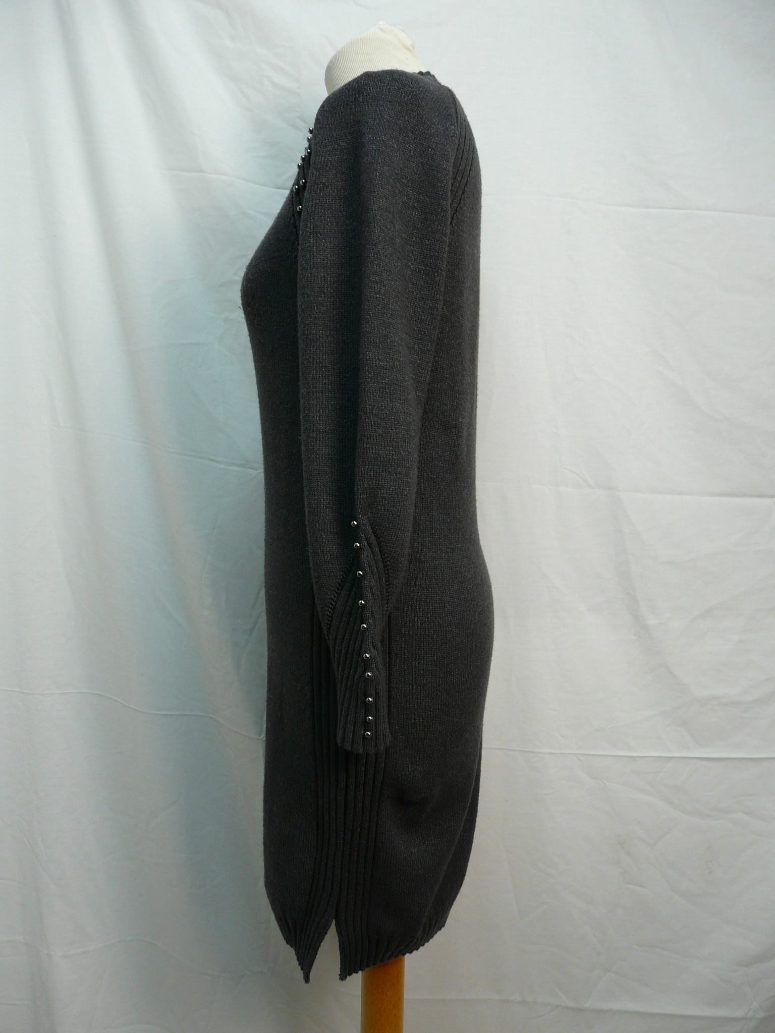 Voir photo 3 de RF29 - Robe pull - Bréal - Taille L RF29 - Robe pull - Bréal - Taille L Très bon état reconditionné photo 3