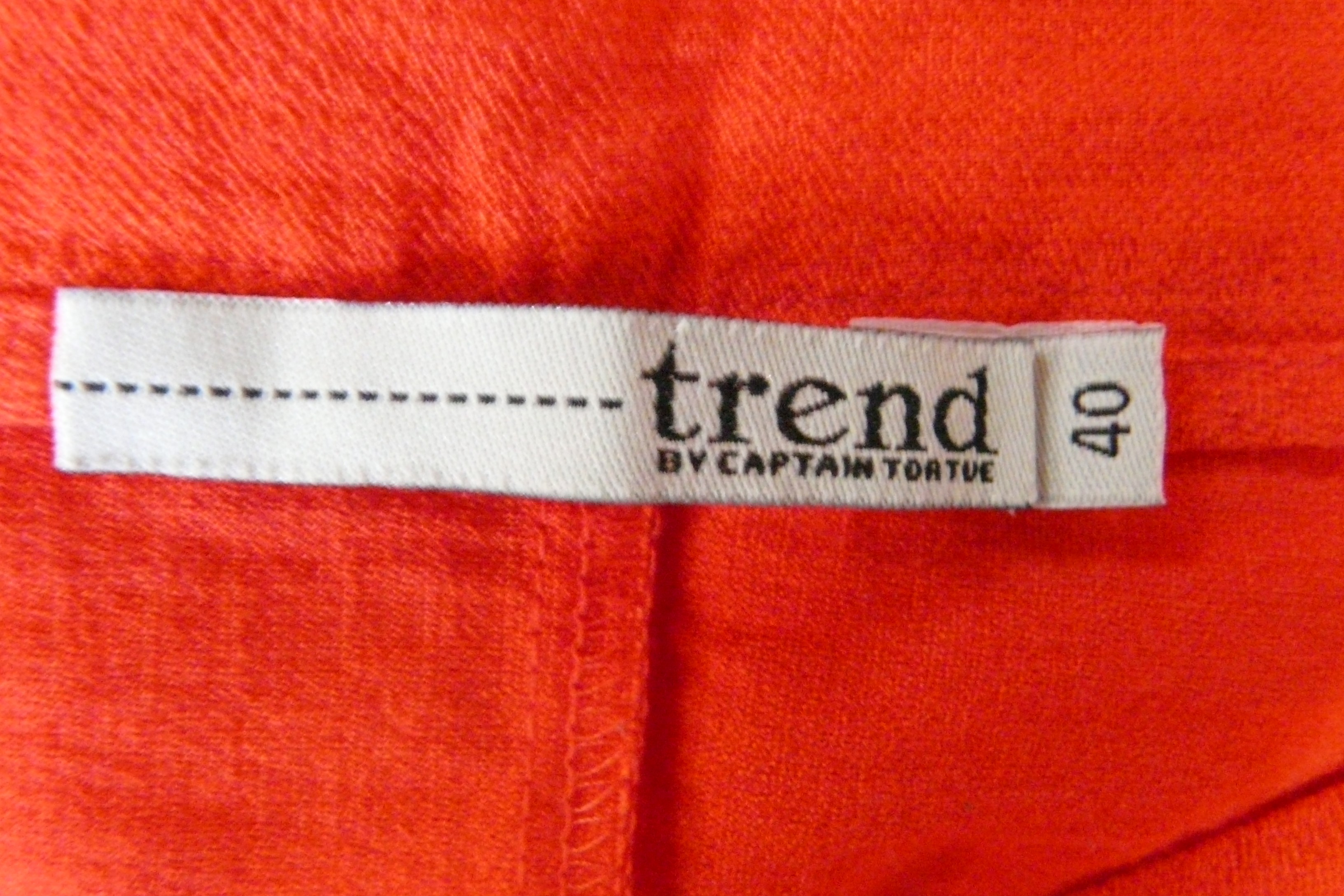 Voir photo 5 de RF321 - Robe ample - Trend by Captain Tortue - Taille 40 RF321 - Robe ample - Trend by Captain Tortue - Taille 40 Très bon état reconditionné photo 5