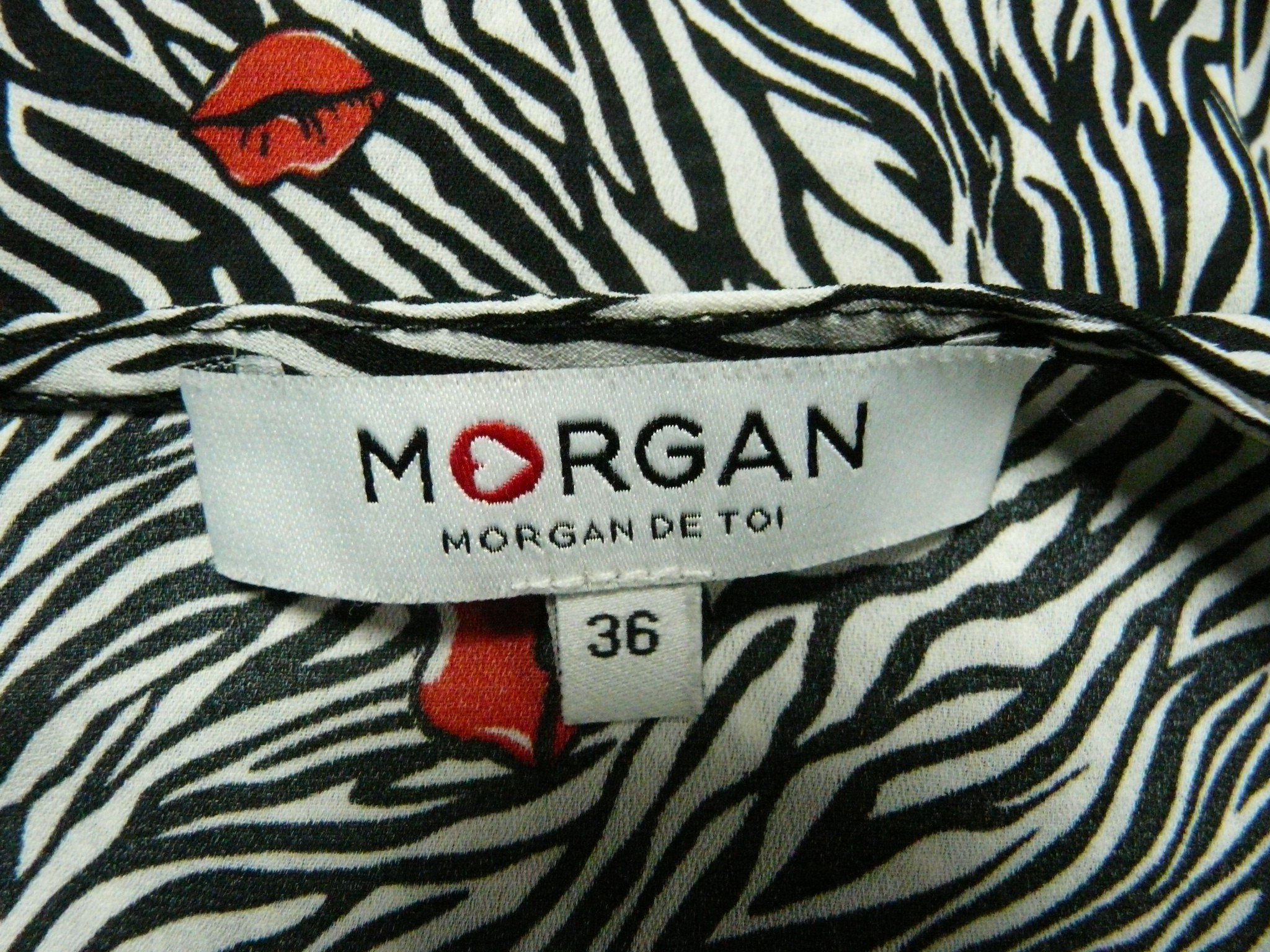Voir photo 10 de RF329 - Combishort zébré - Morgan de toi - Taille 36 RF329 - Combishort zébré - Morgan de toi - Taille 36 Très bon état reconditionné photo 10