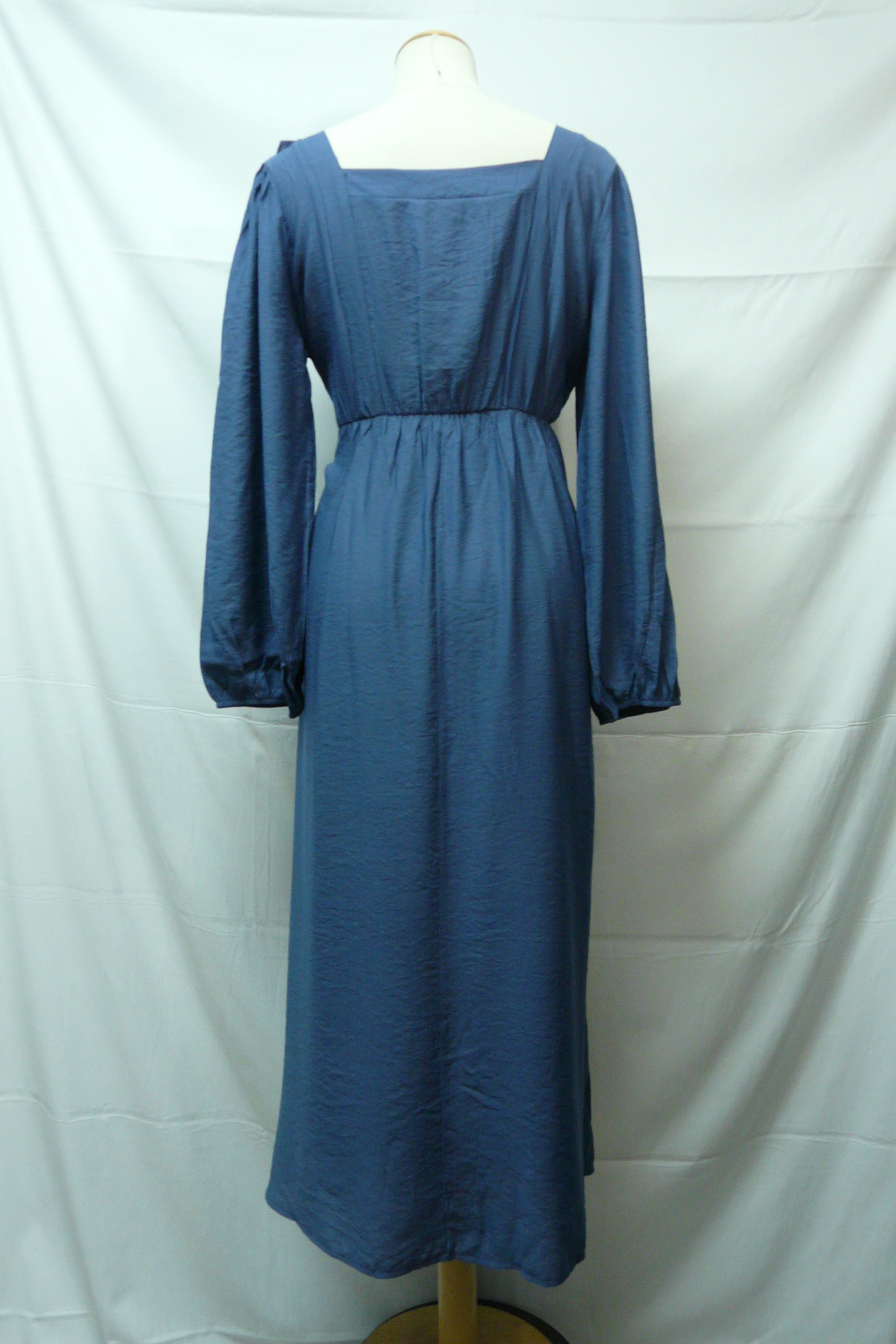 Voir photo 2 de RF355 - Robe à manches longues - Shein - Taille XL RF355 - Robe à manches longues - Shein - Taille XL Parfait état reconditionné photo 2
