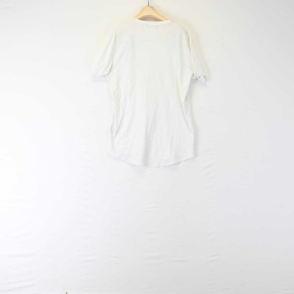 Voir photo 4 de Richard Valentino - t-shirt en coton - taille L Richard Valentino - t-shirt en coton - taille L Très bon état reconditionné photo 4