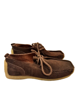 Acheter Richelieu marron de seconde main - 25,00 € | Dero Richelieu marron de seconde main N/A reconditionné disponible sur Claquettes Market | Dero