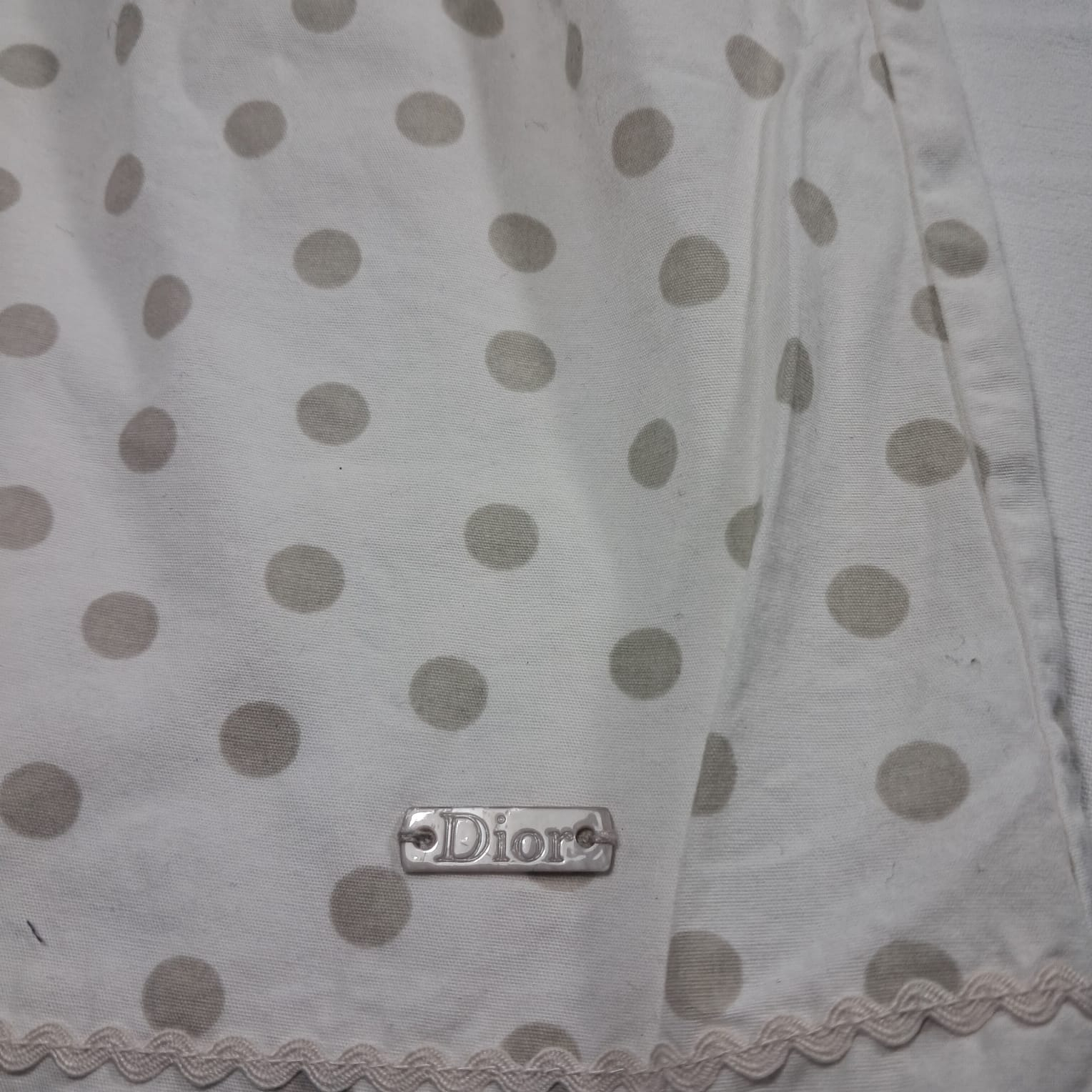 Voir photo 8 de Robe 6 mois Christian Dior Baby Robe 6 mois Christian Dior Baby Bon état reconditionné photo 8
