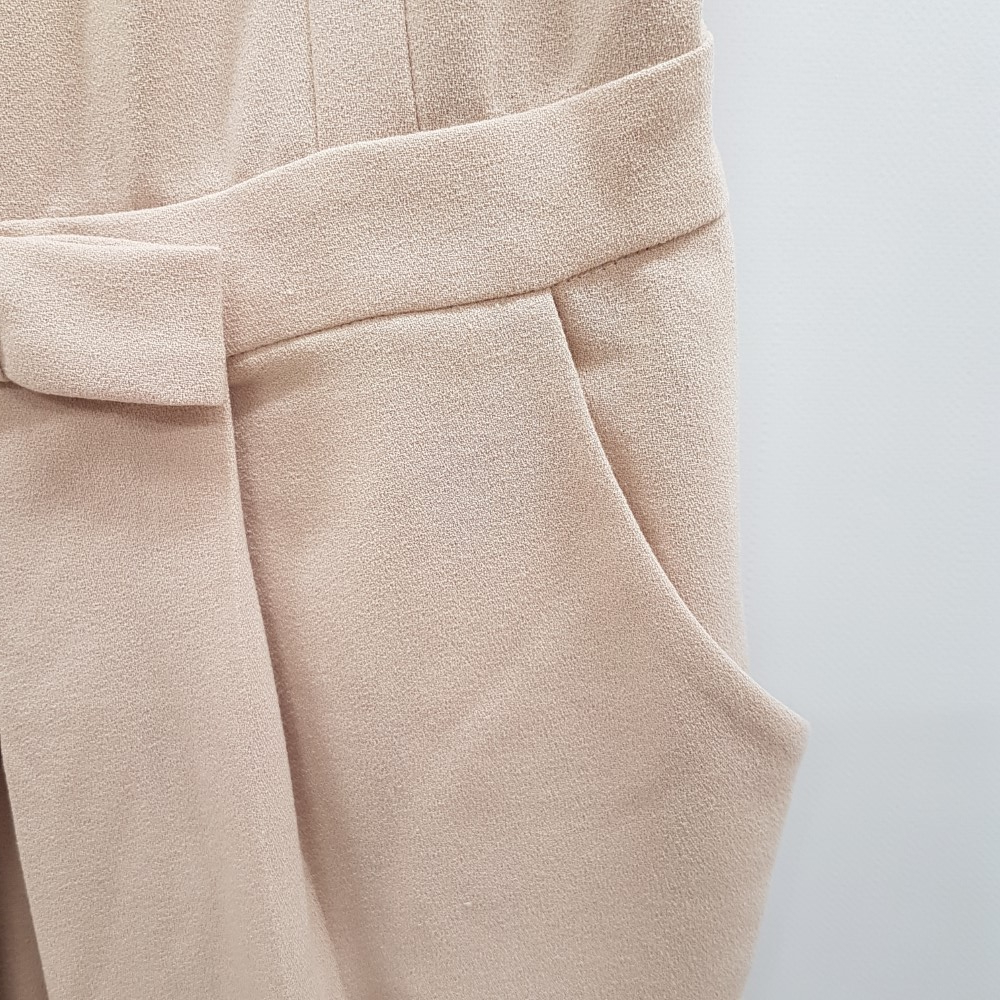 Voir photo 8 de Robe beige - CLAUDIE PIERLOT - Taille 38 Robe beige - CLAUDIE PIERLOT - Taille 38 Très bon état reconditionné photo 8