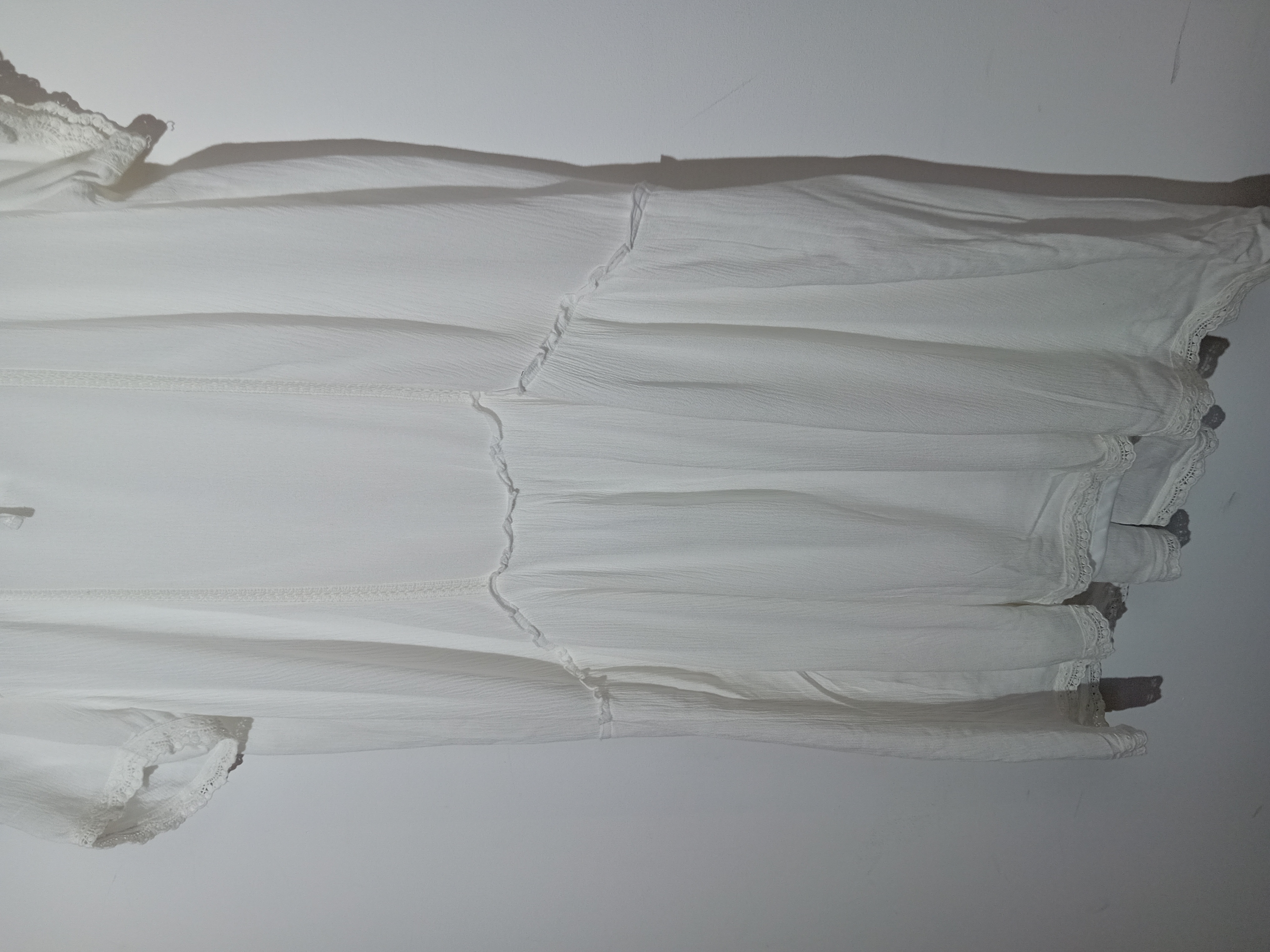 Voir photo 7 de Robe Blanche Courte Dentelle Bohème 3 Suisses (T5394) Robe Blanche Courte Dentelle Bohème 3 Suisses (T5394) Très bon état reconditionné photo 7