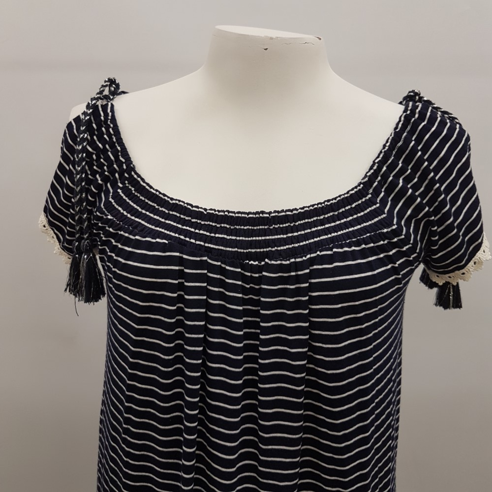 Voir photo 5 de Robe bleu marine à fines rayures blanches - CREEKS - Taille XS Robe bleu marine à fines rayures blanches - CREEKS - Taille XS Très bon état reconditionné photo 5